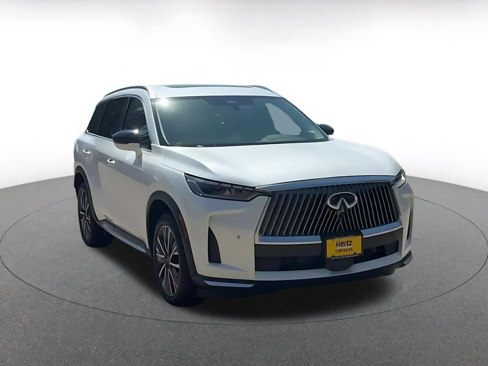 Thumbnail: 2026 INFINITI QX60 - 3