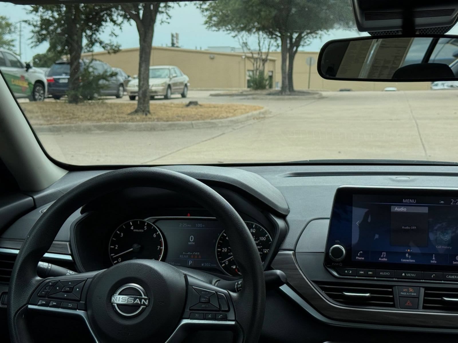 Thumbnail: 2025 Nissan Altima - 33