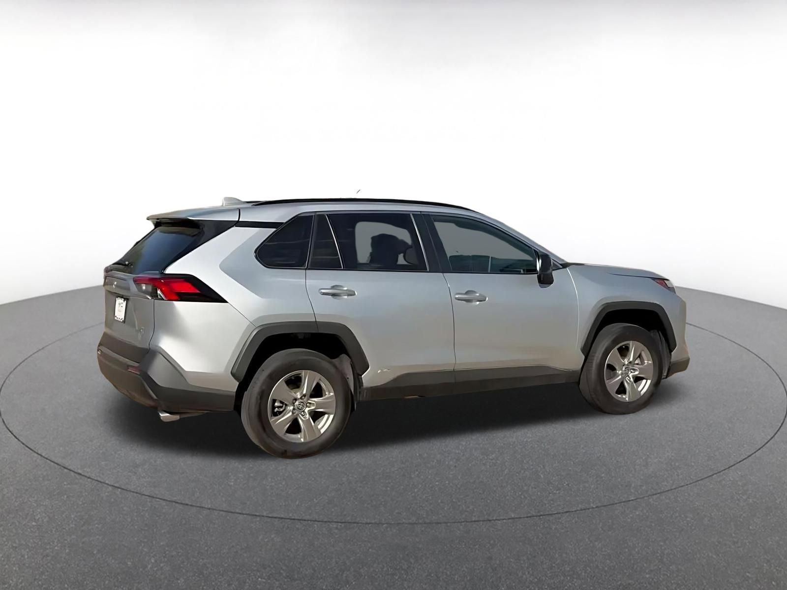 Thumbnail: 2025 Toyota RAV4 - 14