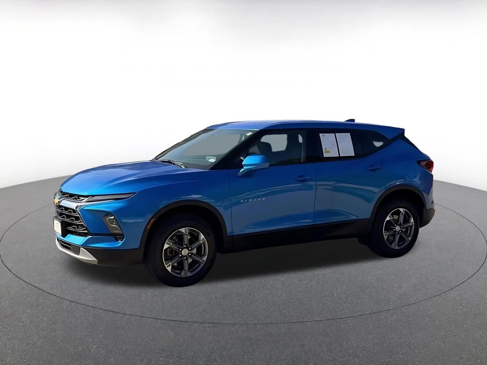 Thumbnail: 2025 Chevrolet Blazer - 8