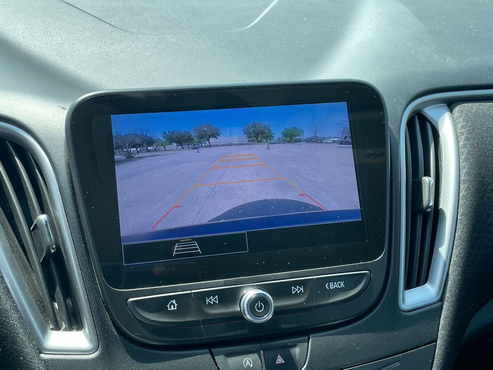 Thumbnail: 2024 Chevrolet Malibu - 27