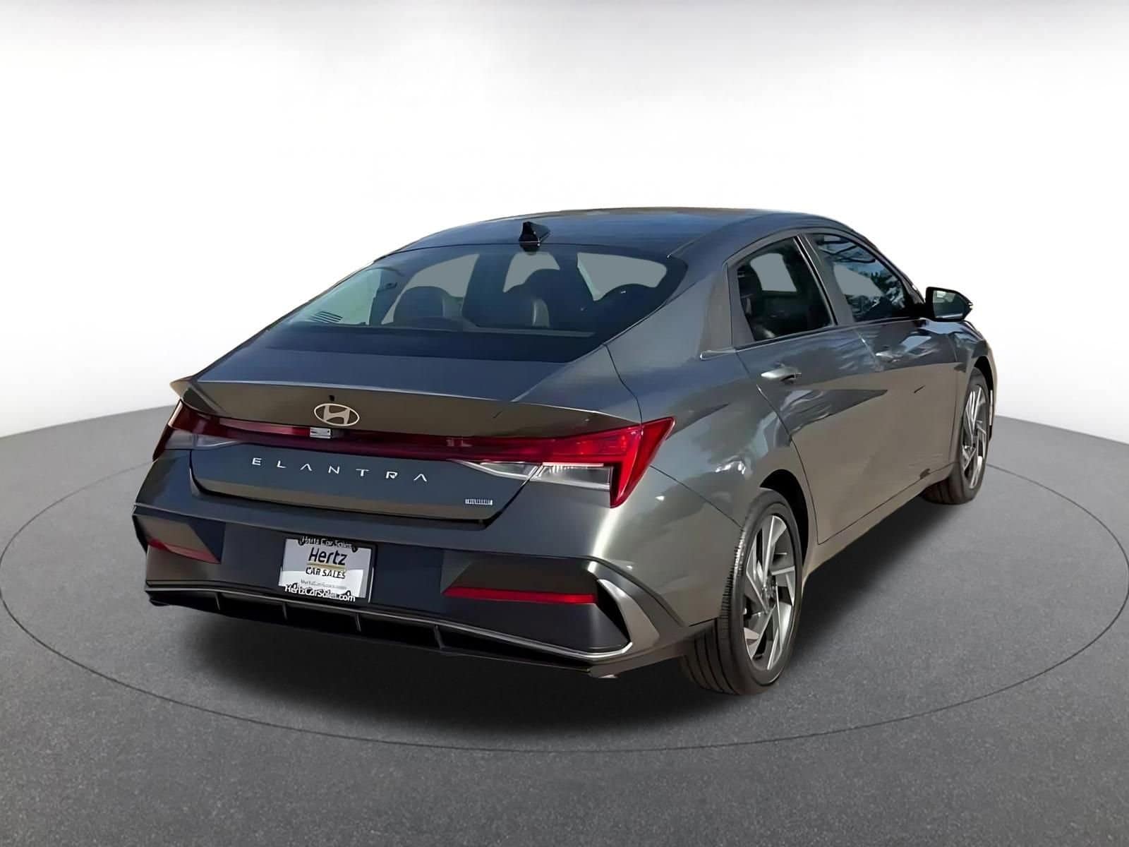 Thumbnail: 2025 Hyundai Elantra - 14