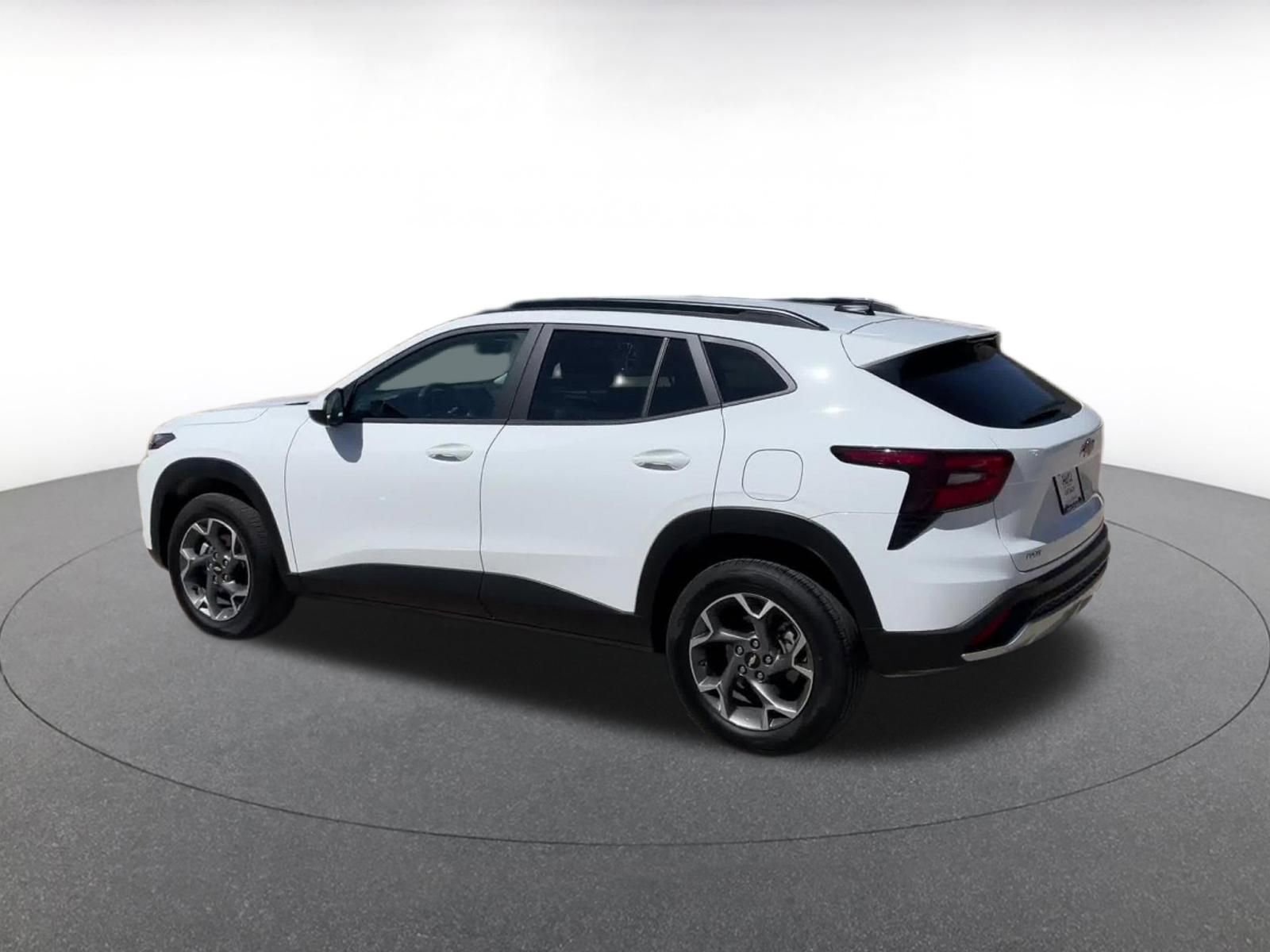 Thumbnail: 2025 Chevrolet Trax - 10