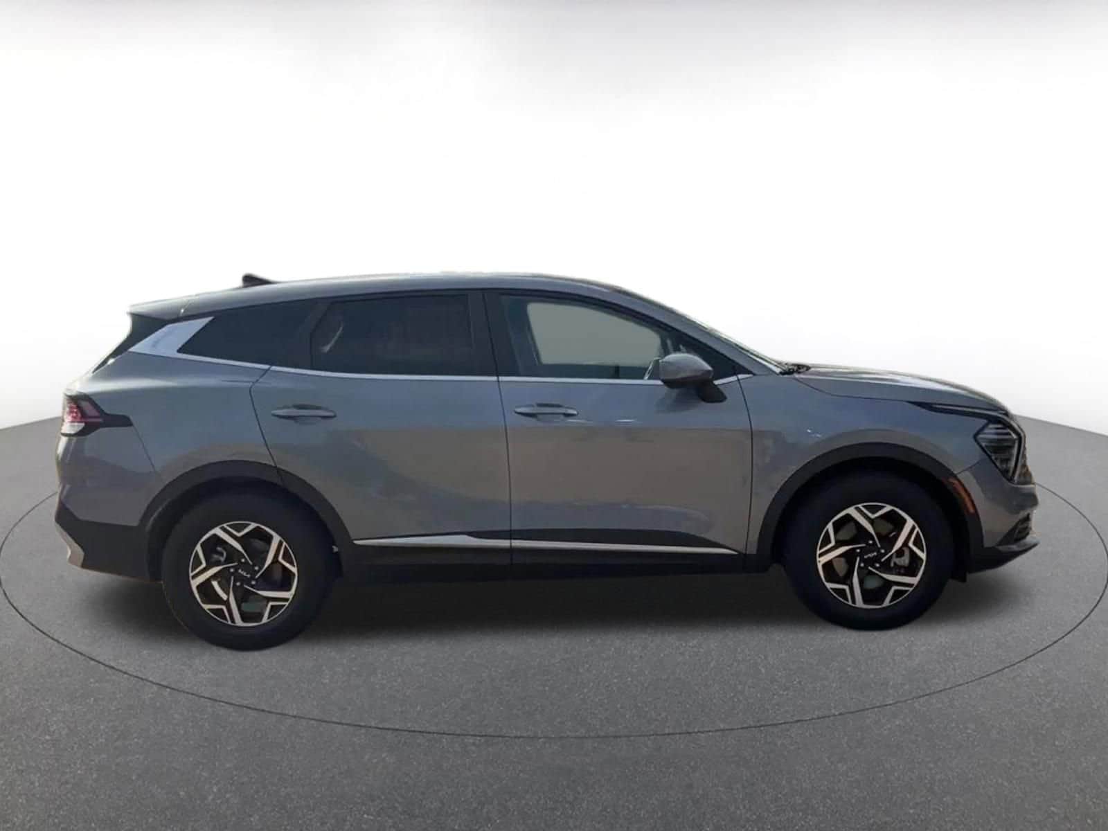 Thumbnail: 2025 Jeep Compass - 16