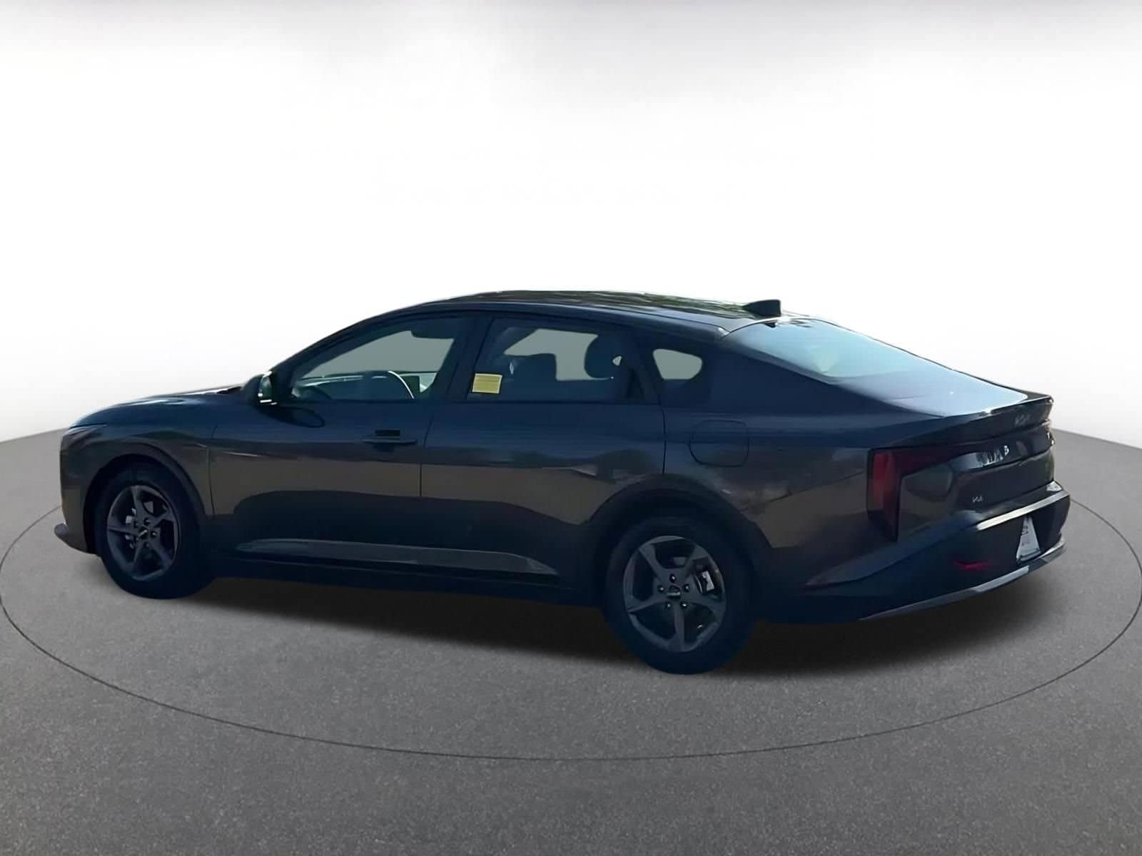 Thumbnail: 2025 Kia K4 - 10