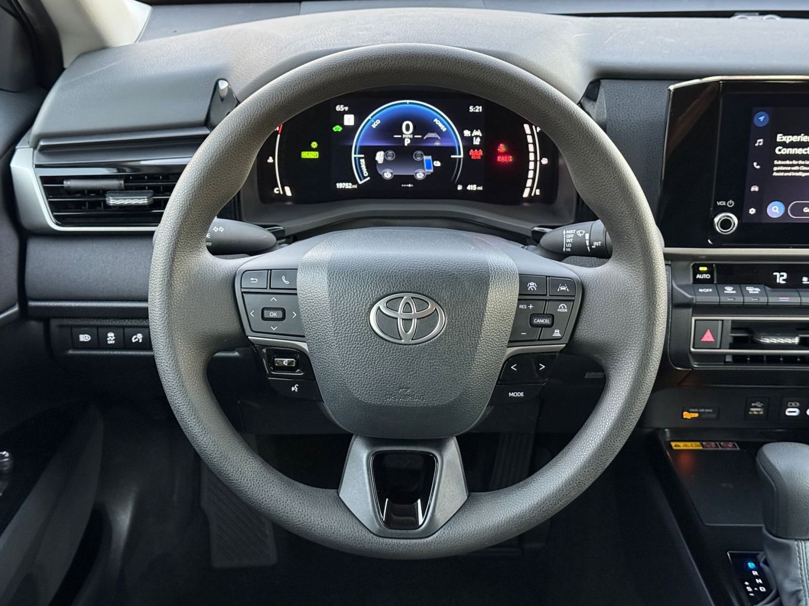 Thumbnail: 2025 Toyota Camry - 28