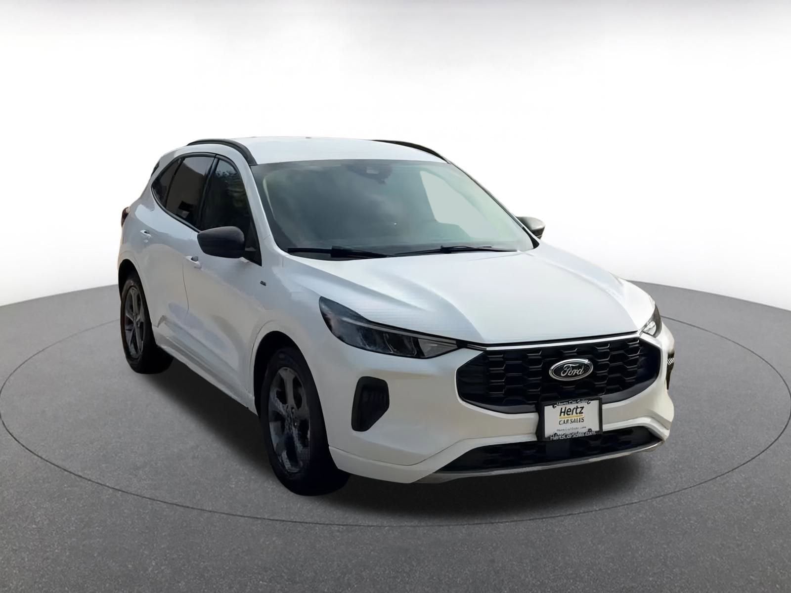 Thumbnail: 2023 Ford Escape - 3