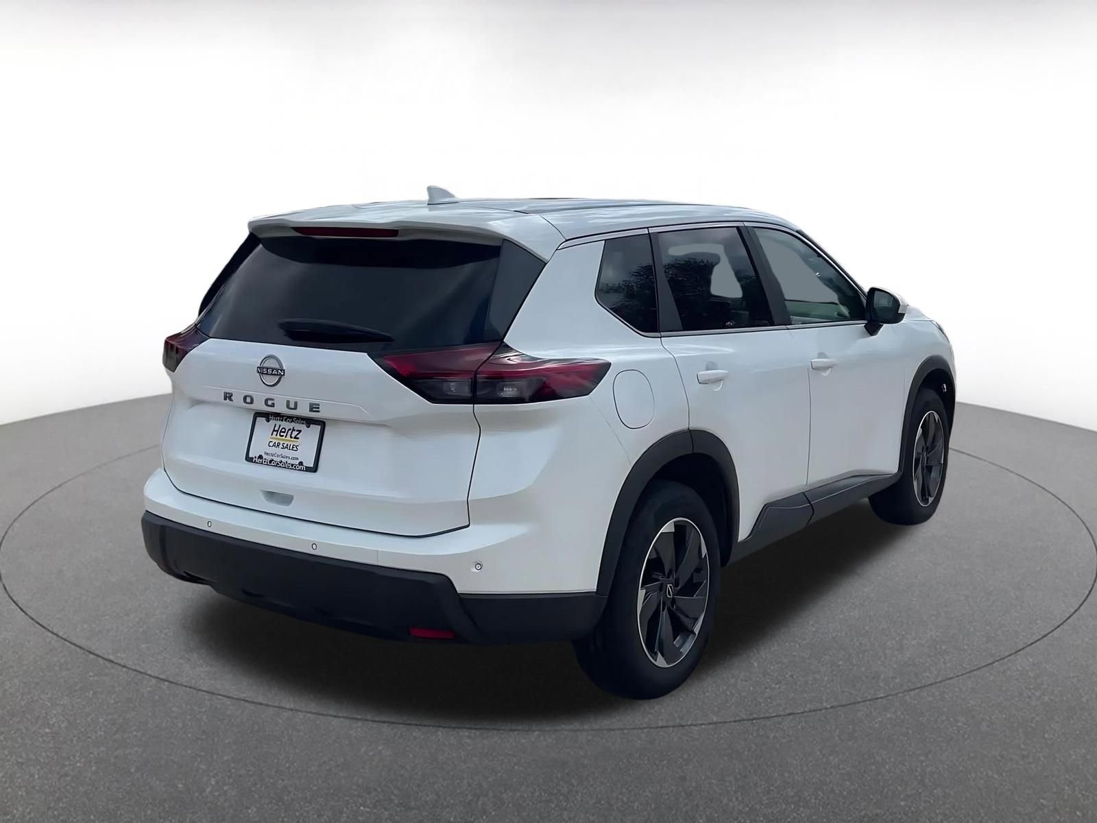 Thumbnail: 2025 Nissan Rogue - 14