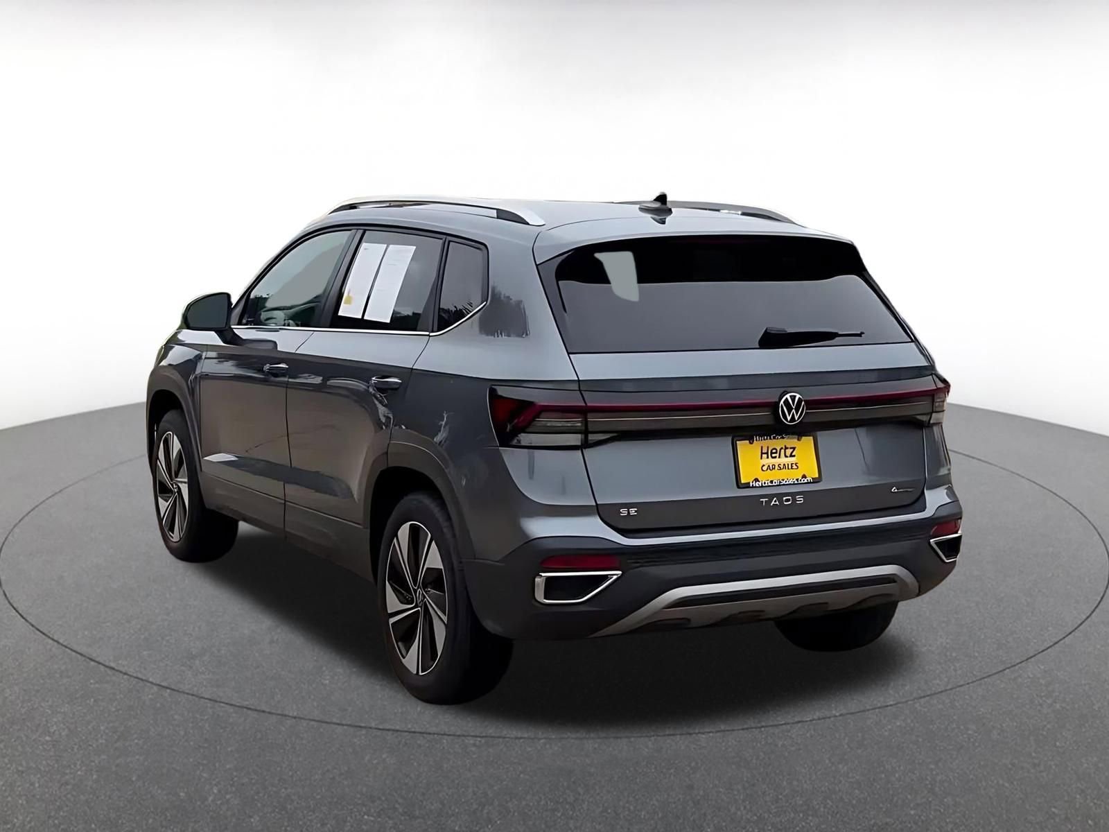 Thumbnail: 2025 Volkswagen Taos - 11