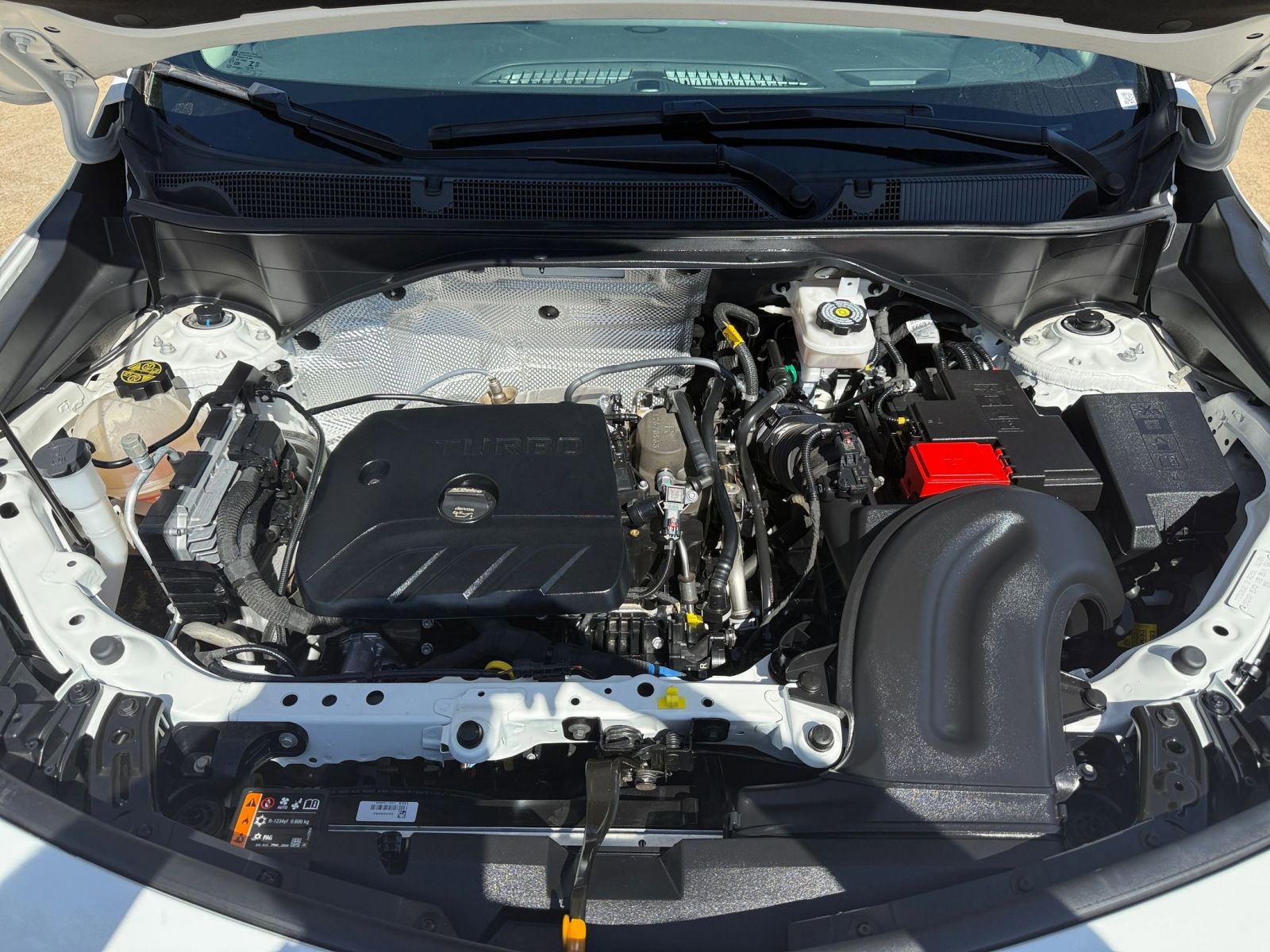 Thumbnail: 2025 Buick Encore GX - 32