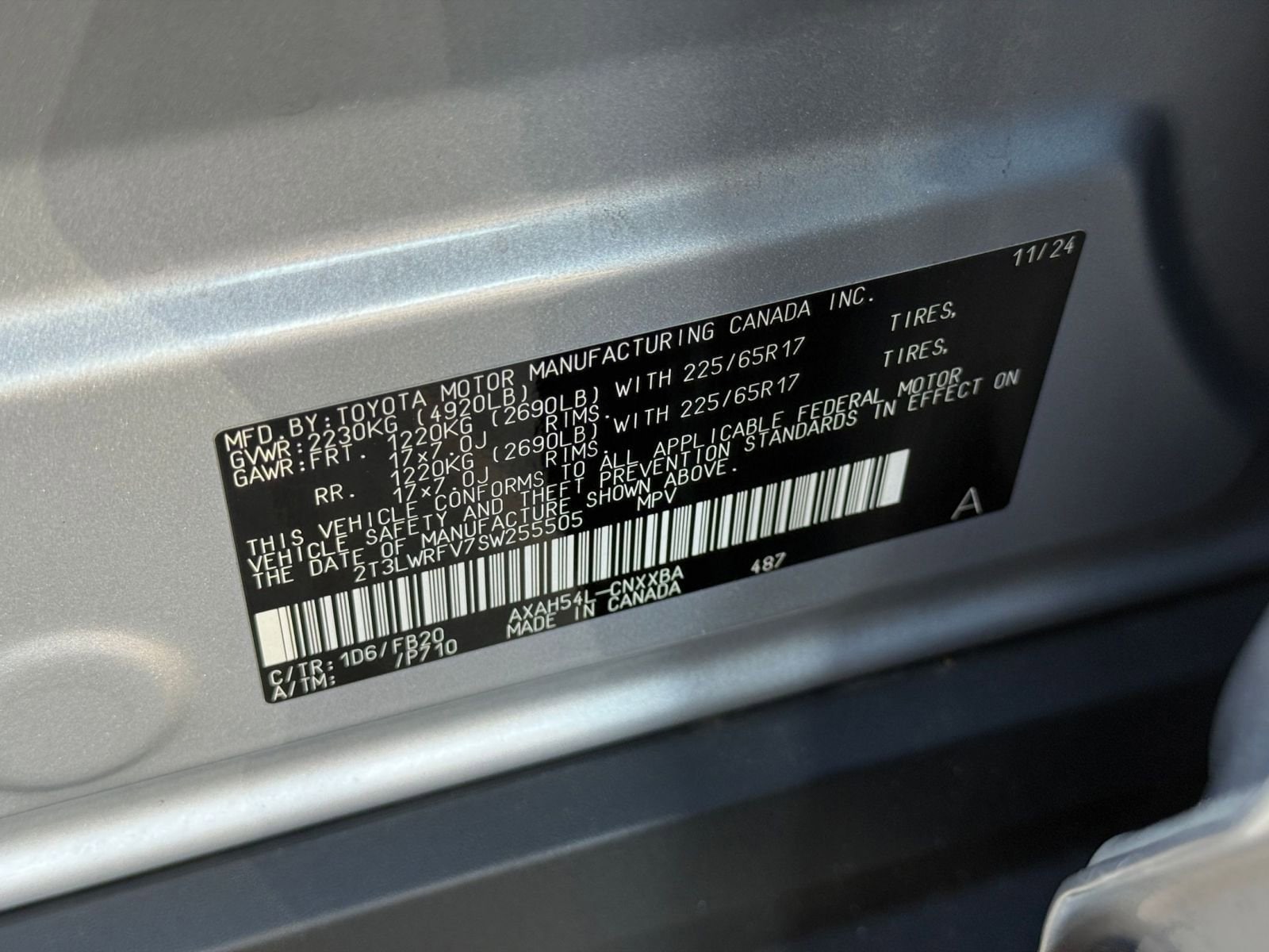 Thumbnail: 2025 Toyota RAV4 - 29