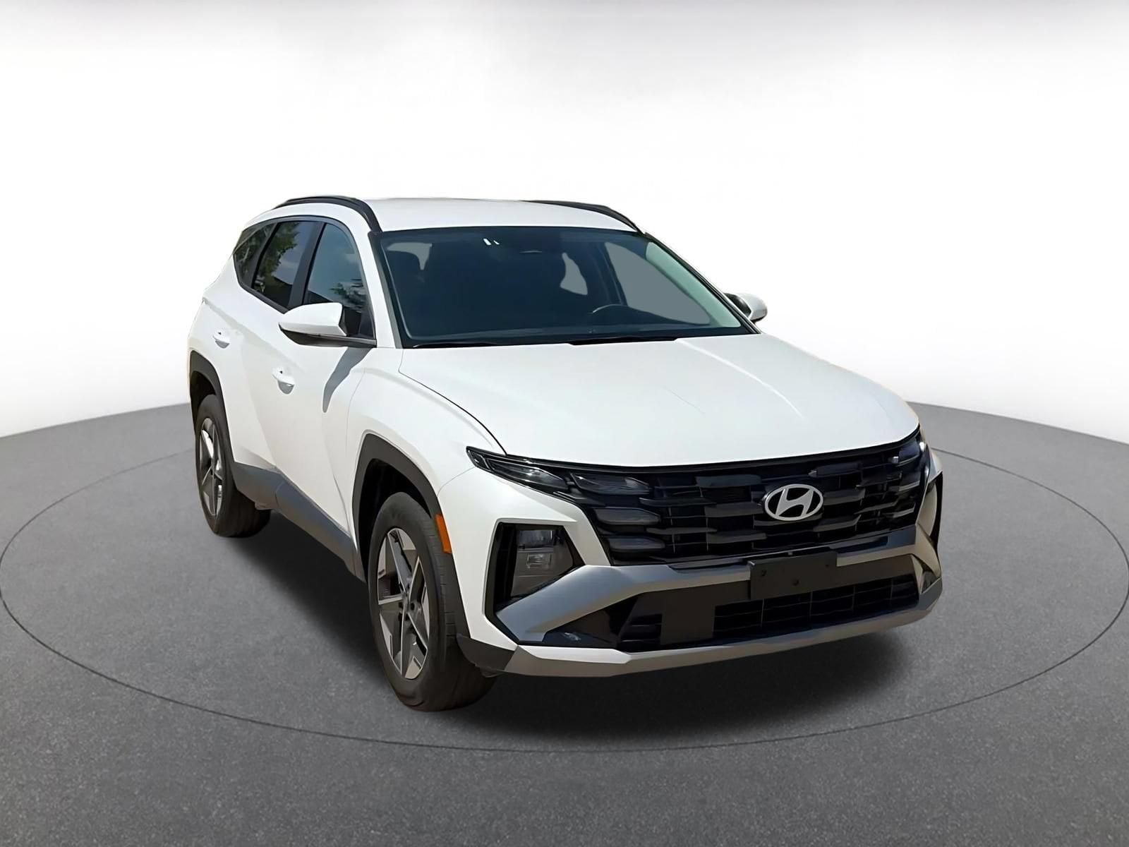 Thumbnail: 2026 Hyundai Tucson - 3