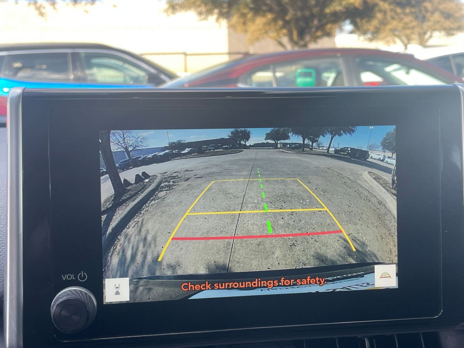 Thumbnail: 2025 Toyota RAV4 - 25