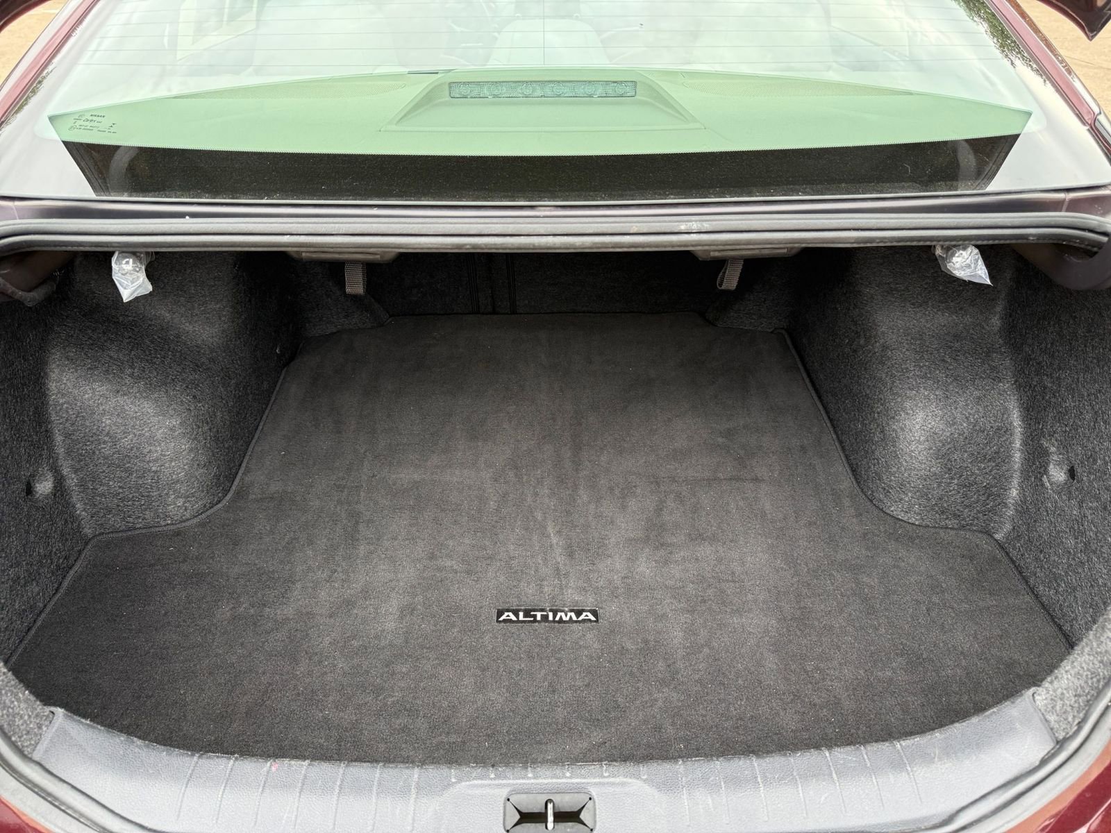 Thumbnail: 2025 Nissan Altima - 31