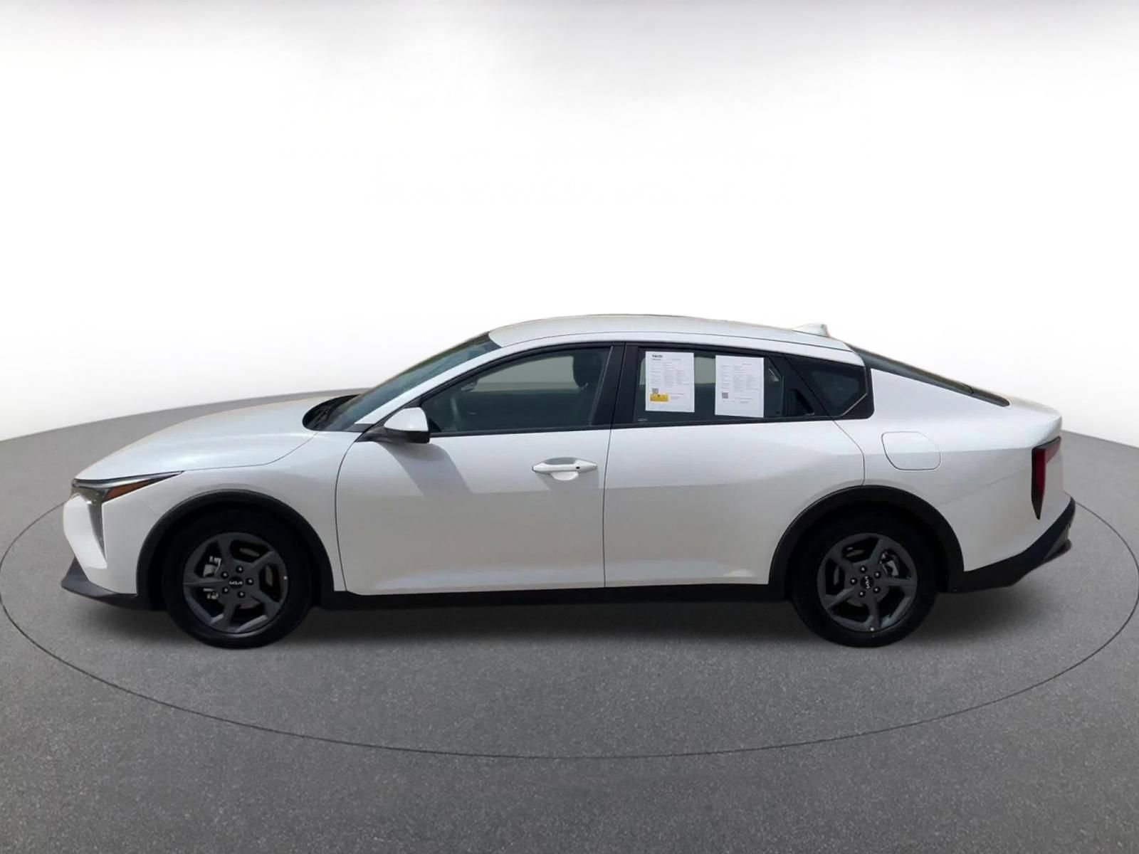 Thumbnail: 2025 Kia K4 - 9