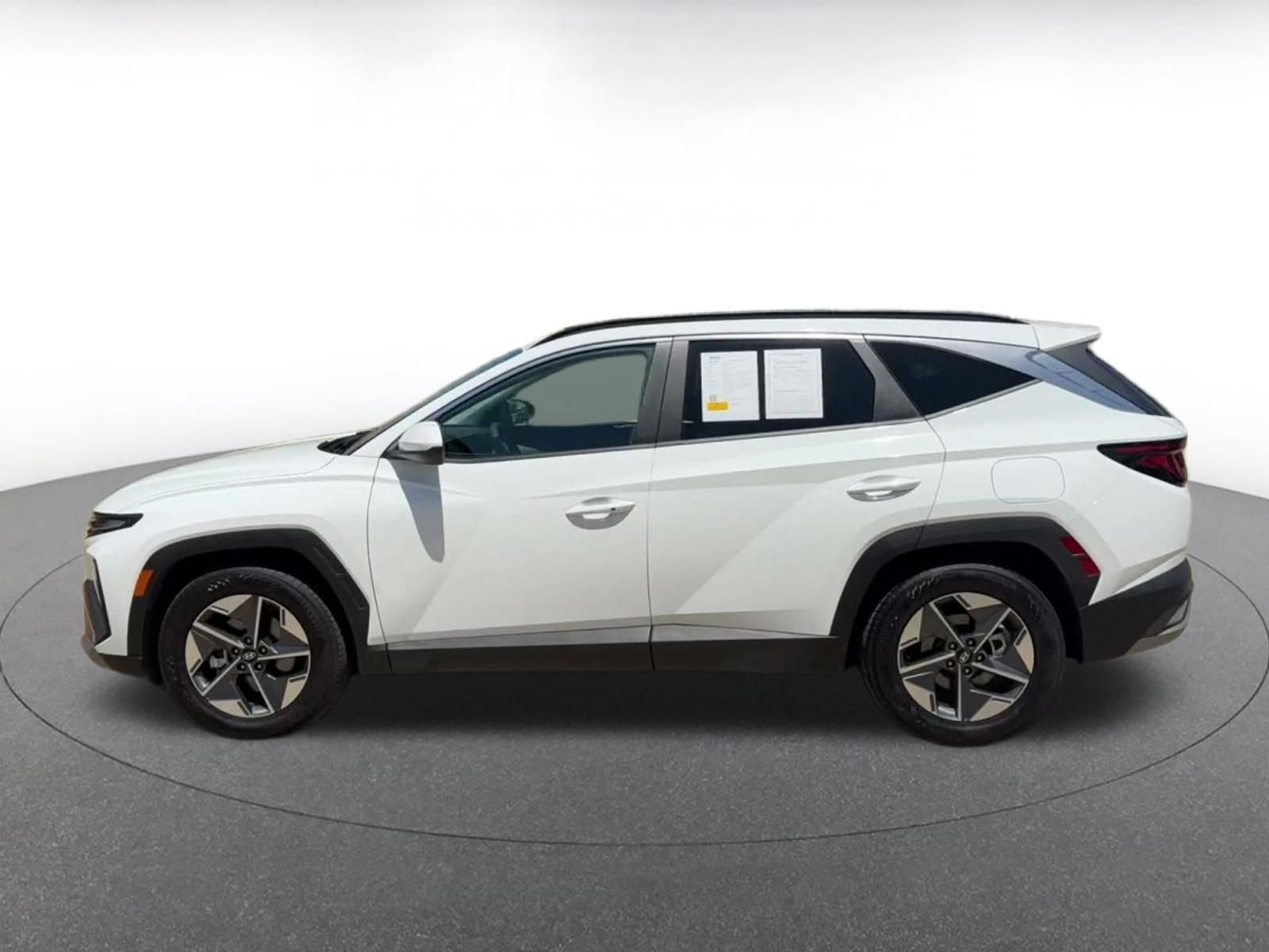 Thumbnail: 2026 Hyundai Tucson - 9