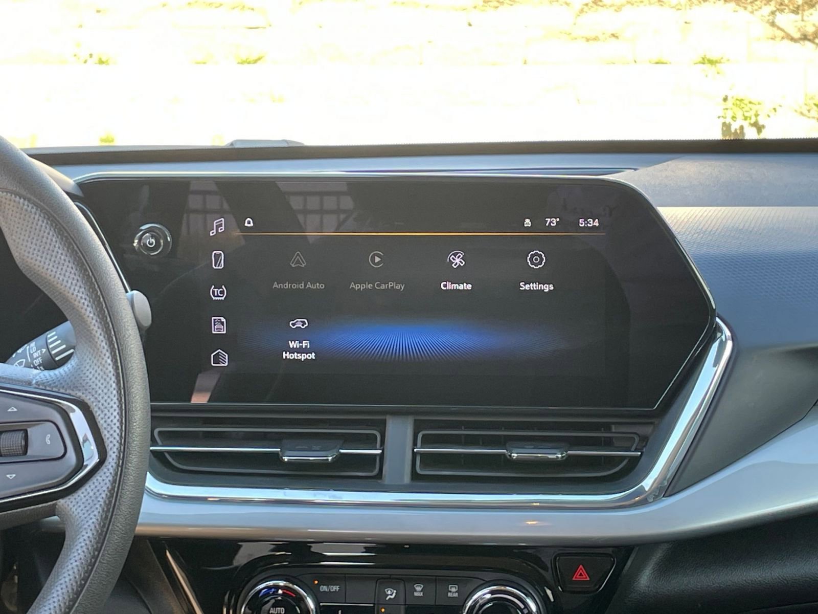 Thumbnail: 2025 Chevrolet Trax - 21