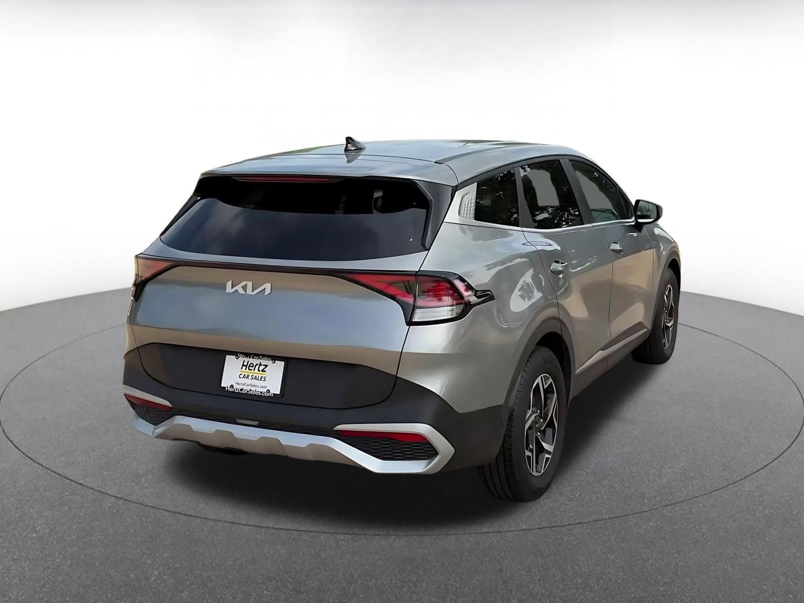 Thumbnail: 2024 Kia Sportage - 16