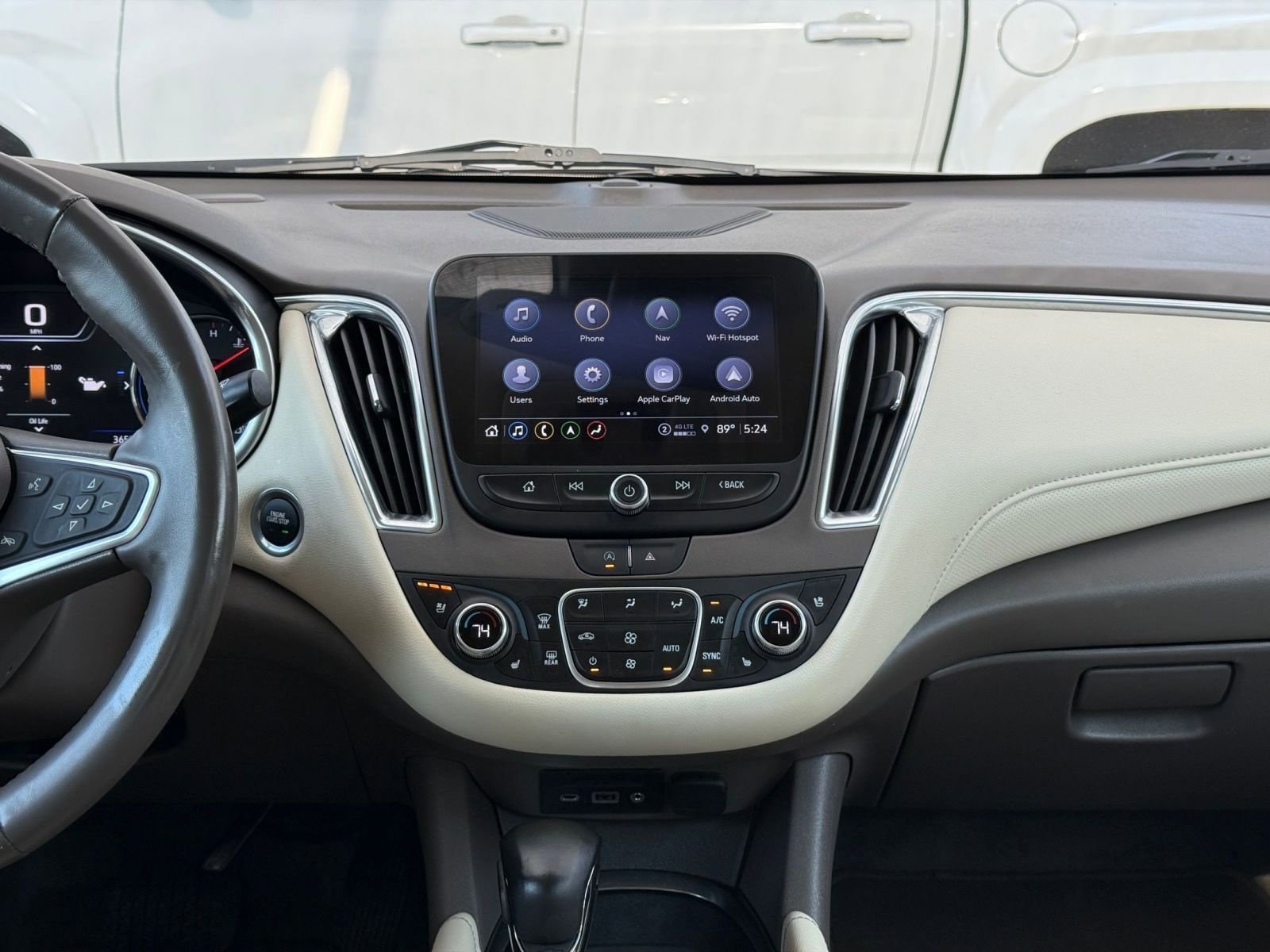 Thumbnail: 2024 Chevrolet Malibu - 18