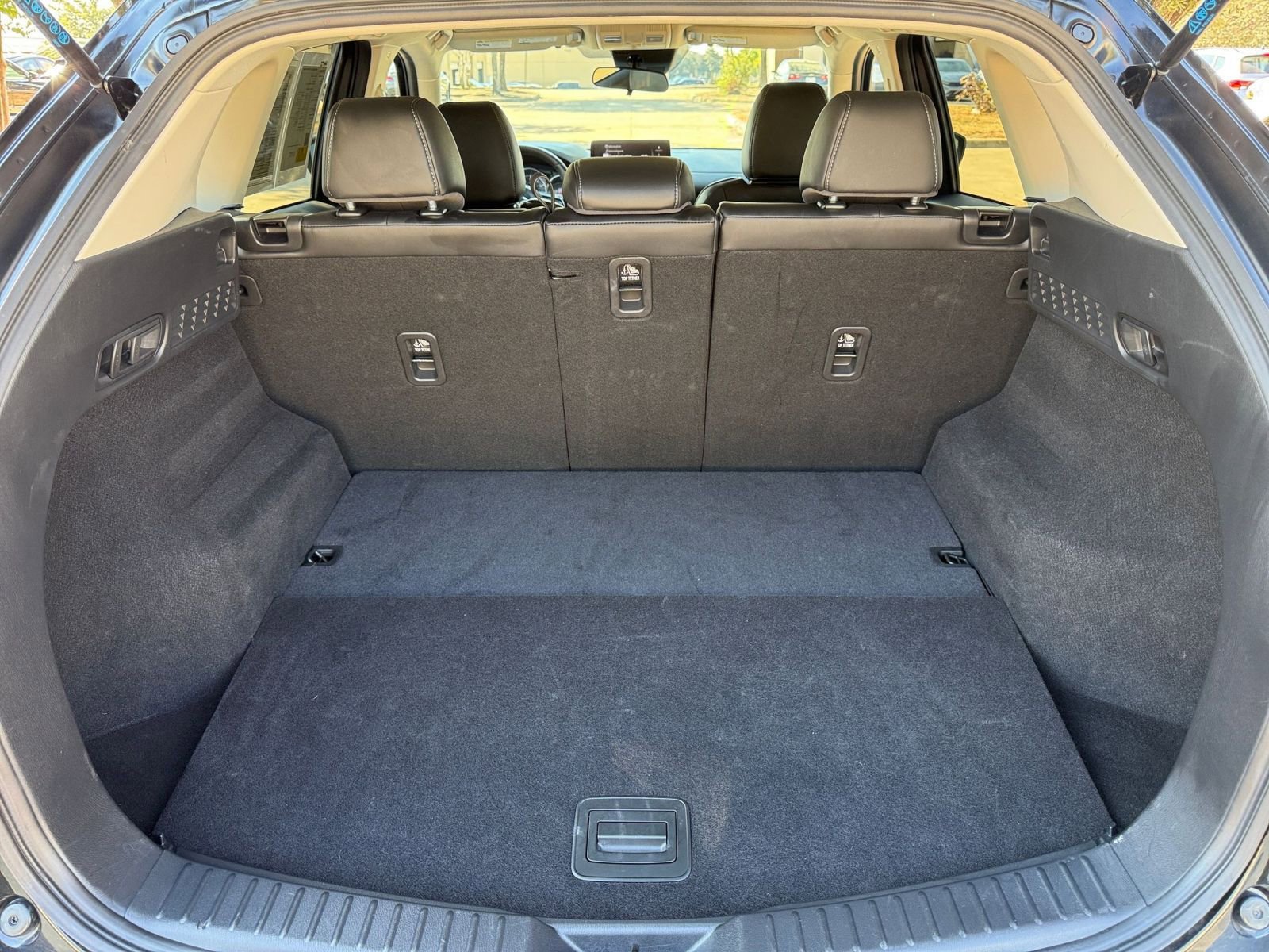 Thumbnail: 2025 Mazda CX-5 - 31