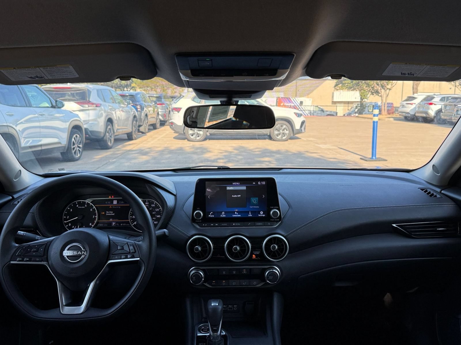 Thumbnail: 2025 Nissan Sentra - 32