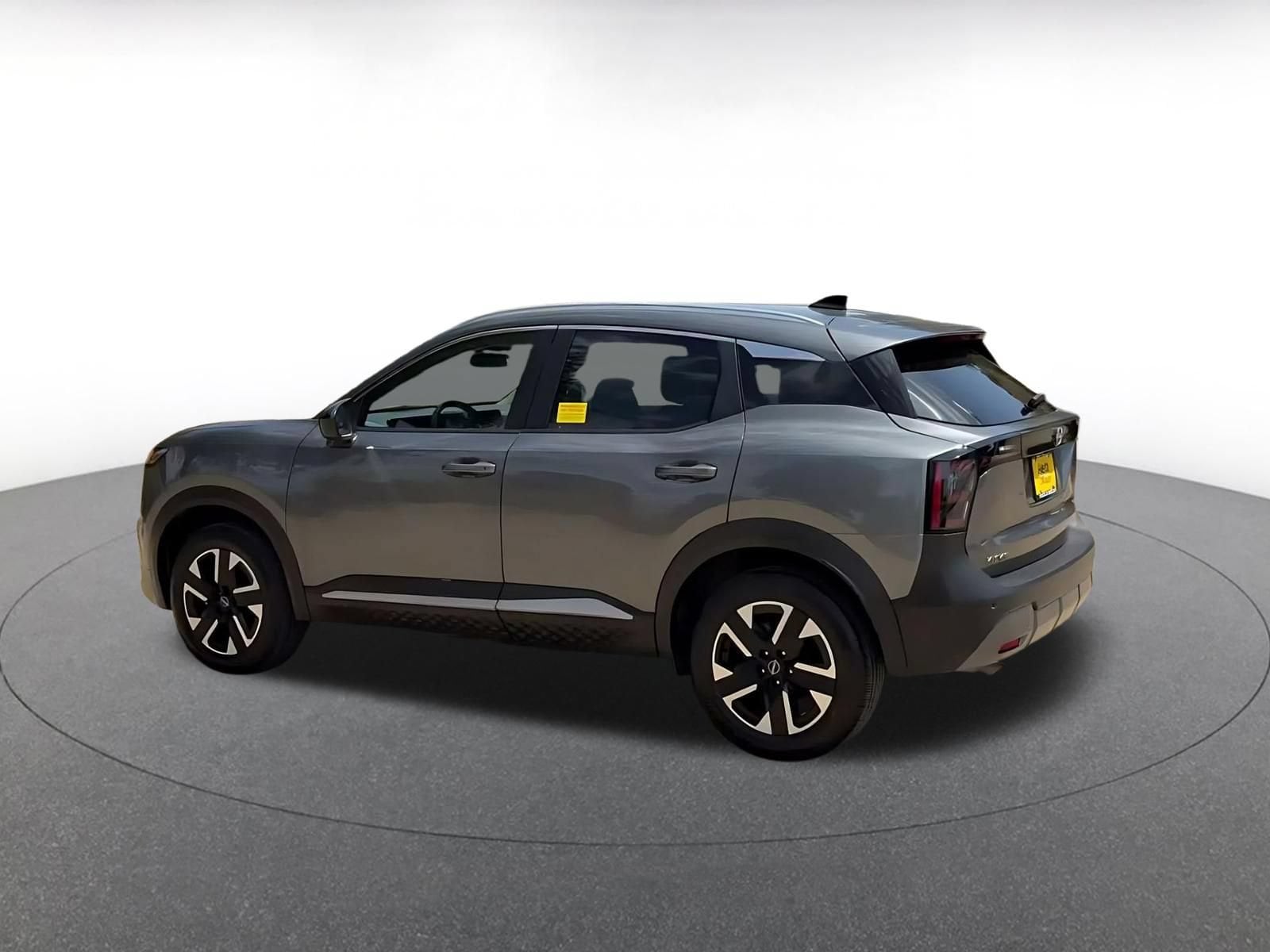 Thumbnail: 2026 Nissan Kicks - 9
