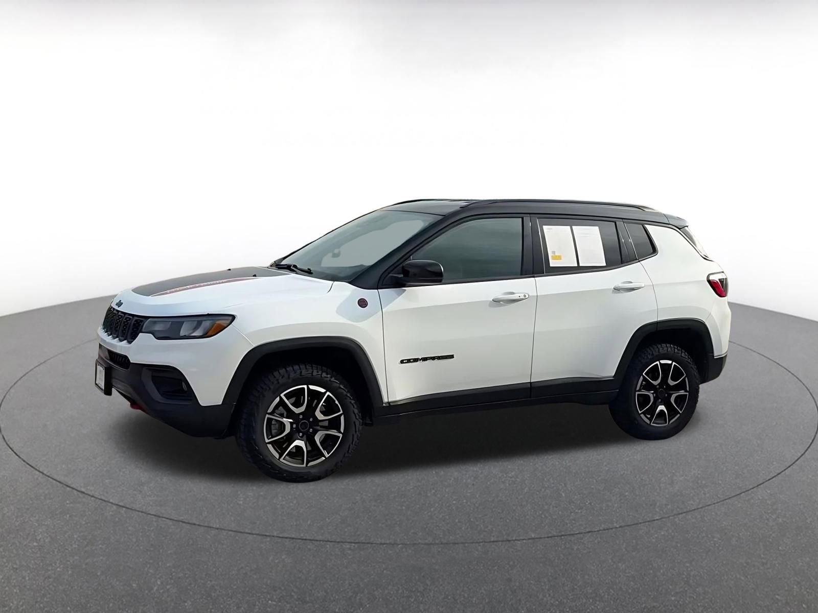 Thumbnail: 2025 Jeep Compass - 8