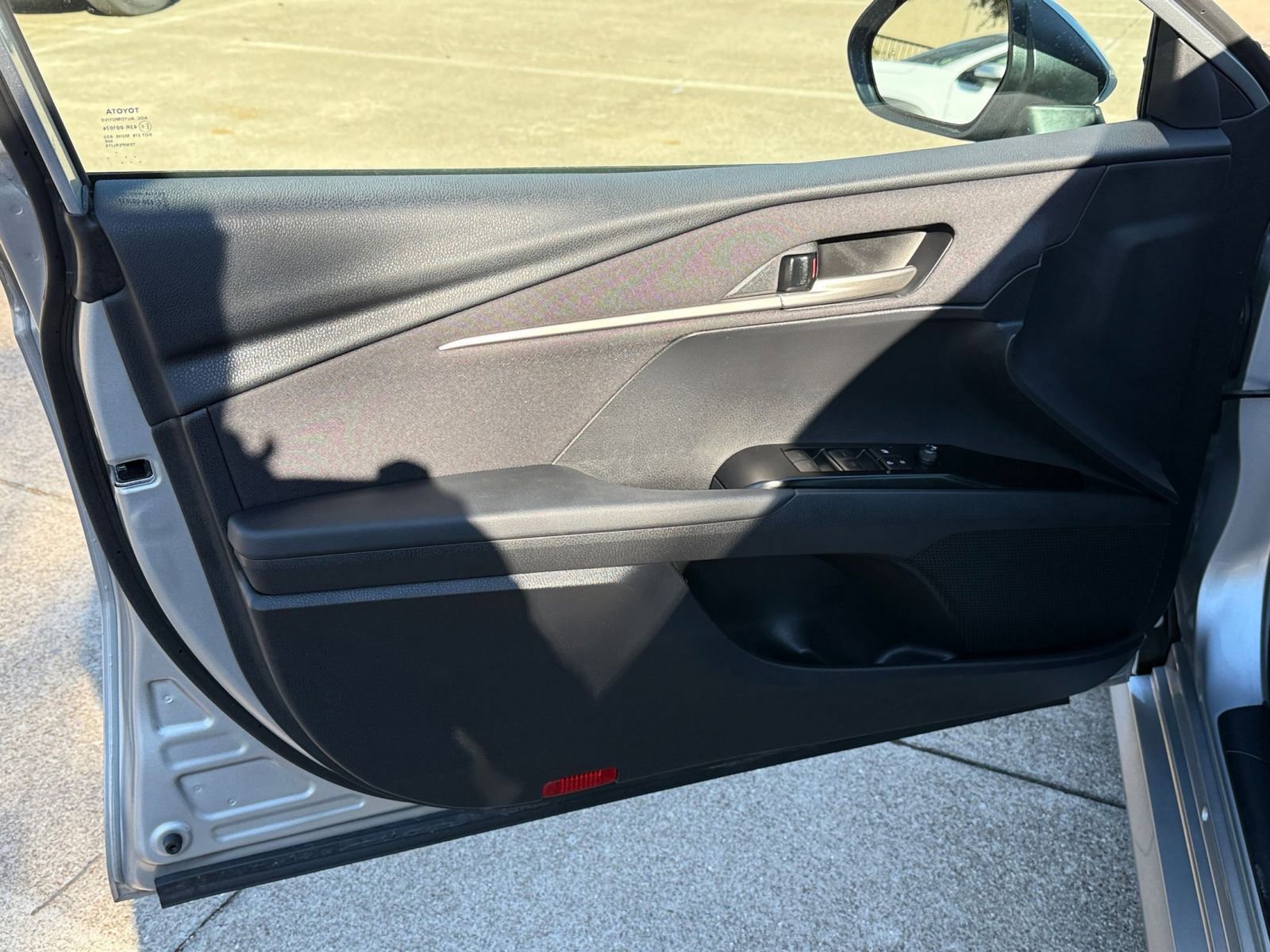 Thumbnail: 2025 Toyota Camry - 20