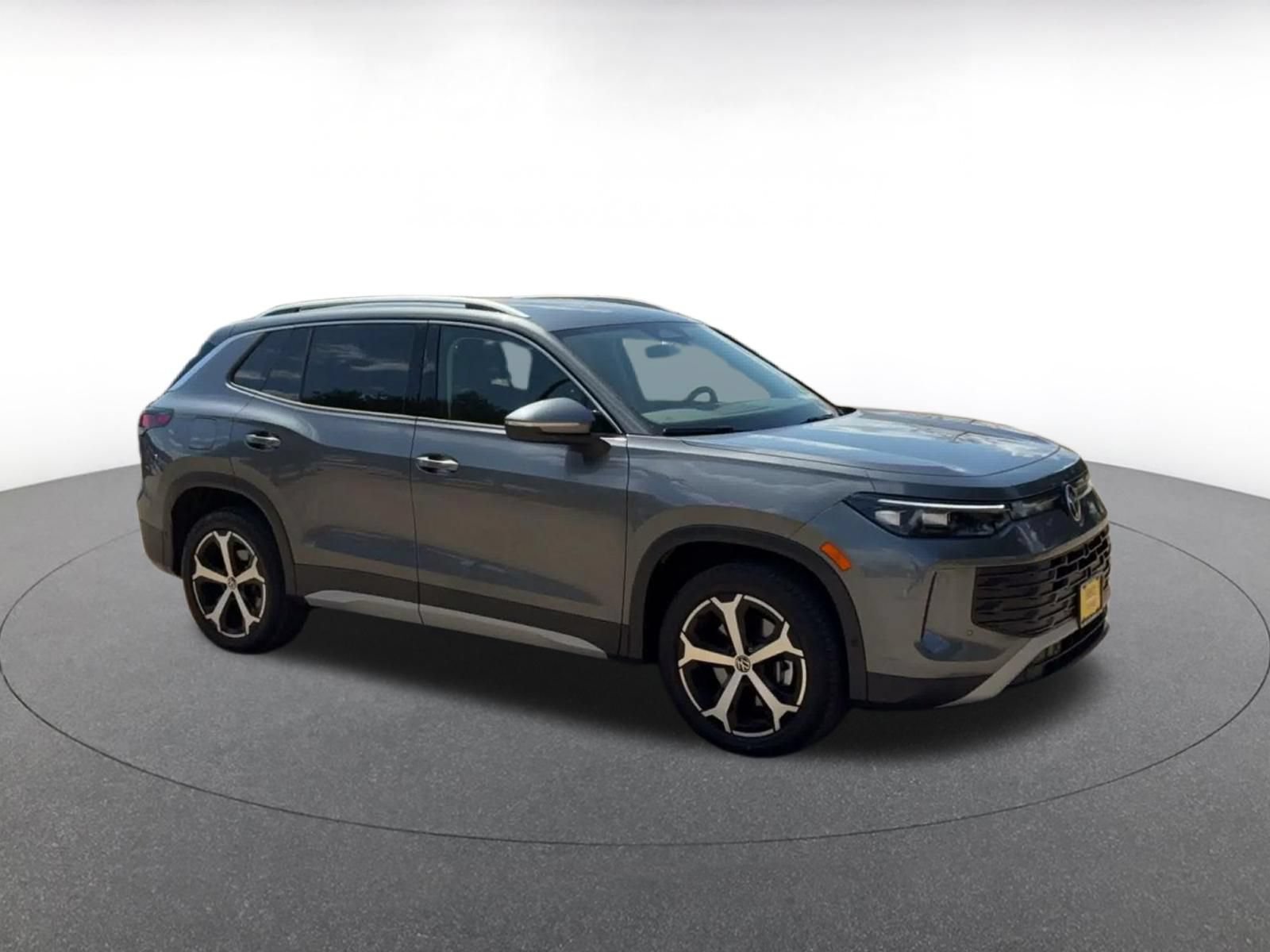 Thumbnail: 2026 Volkswagen Tiguan - 2
