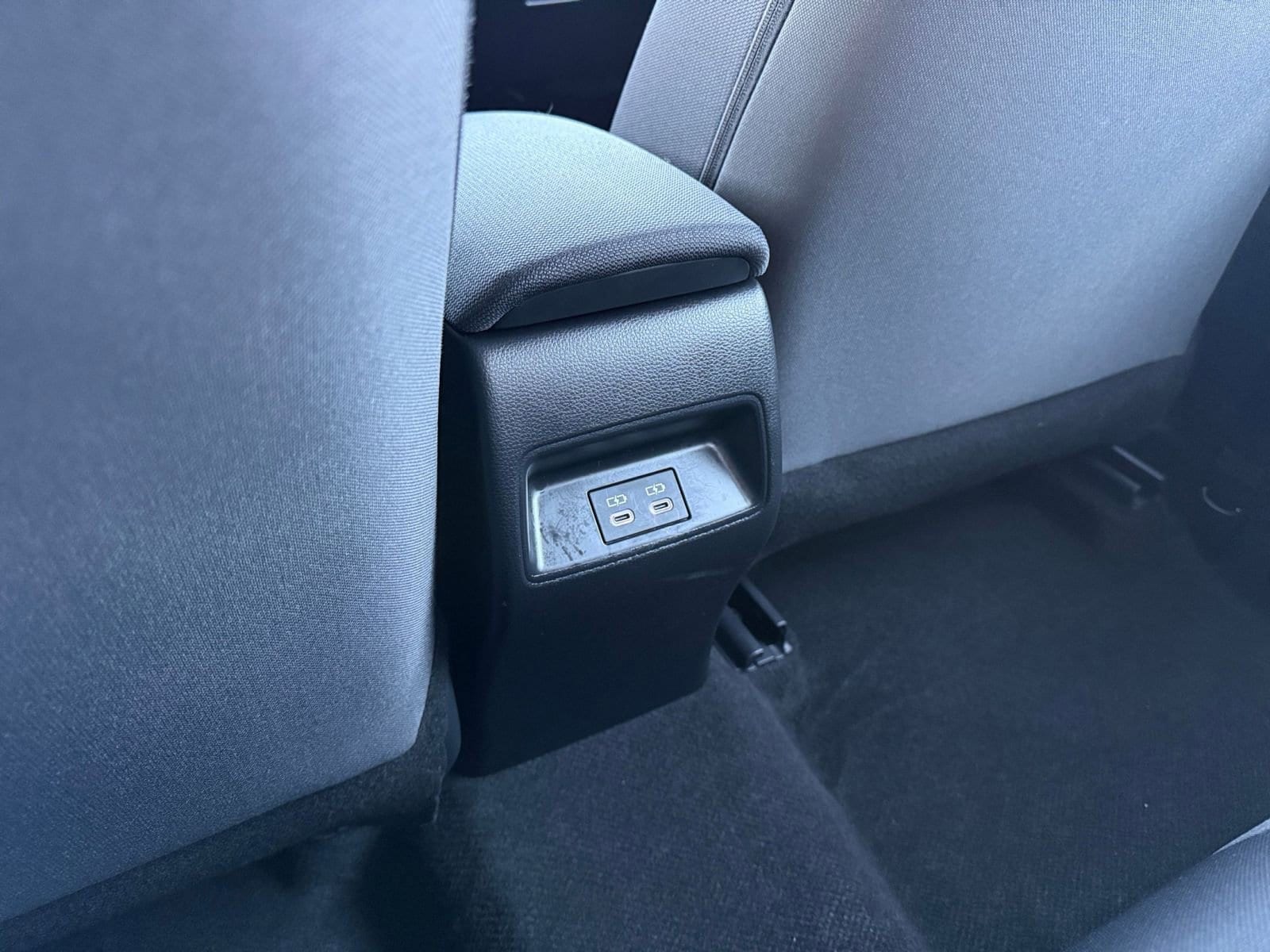 Thumbnail: 2025 Toyota Corolla - 24