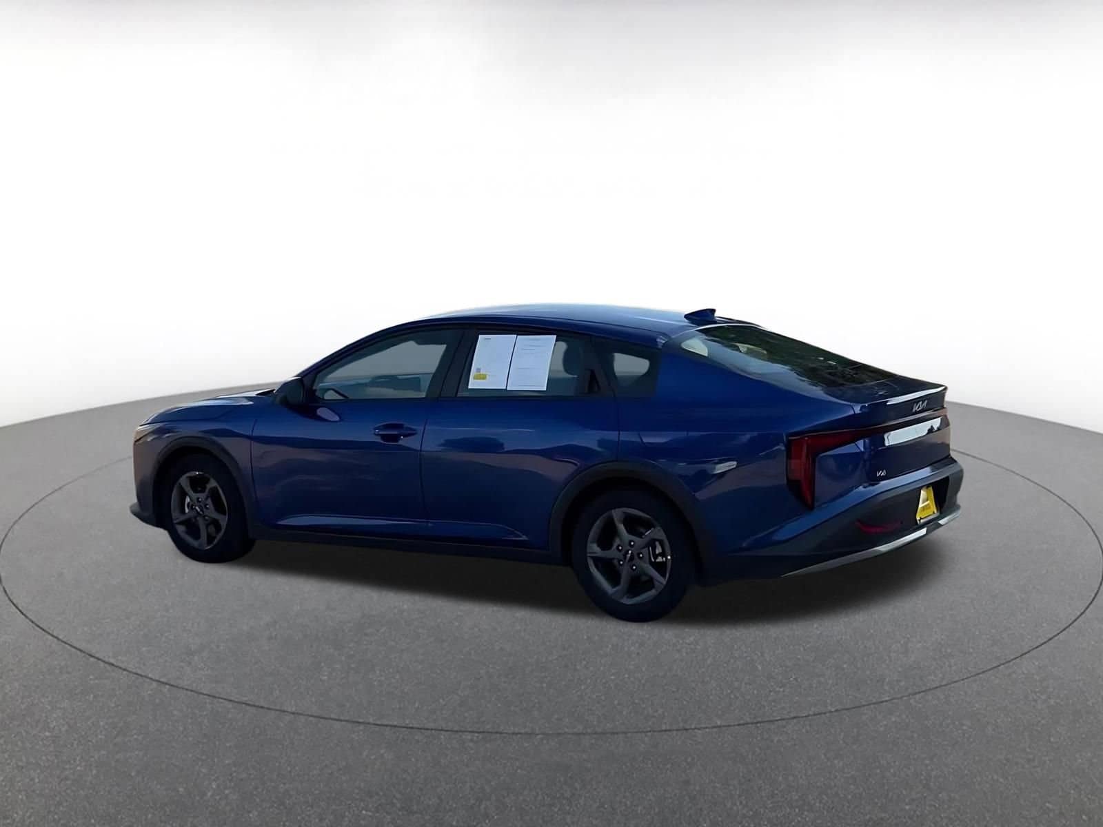 Thumbnail: 2025 Kia K4 - 10