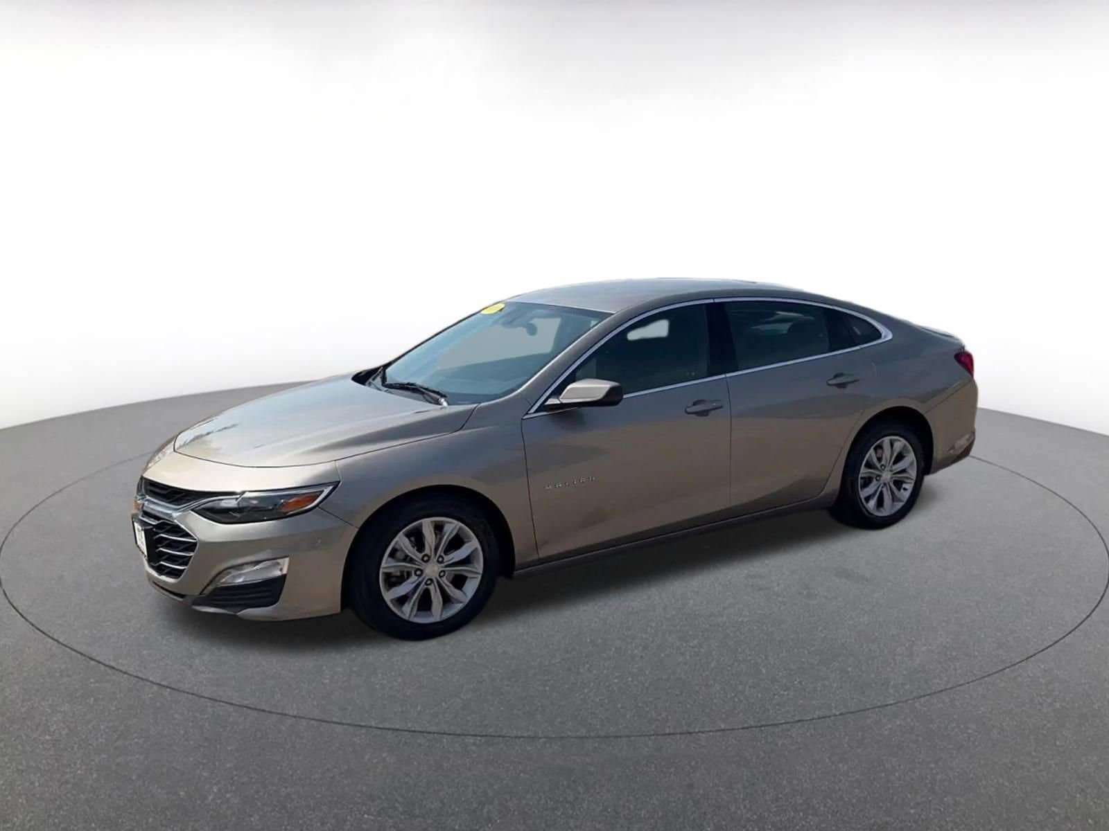Thumbnail: 2024 Chevrolet Malibu - 8