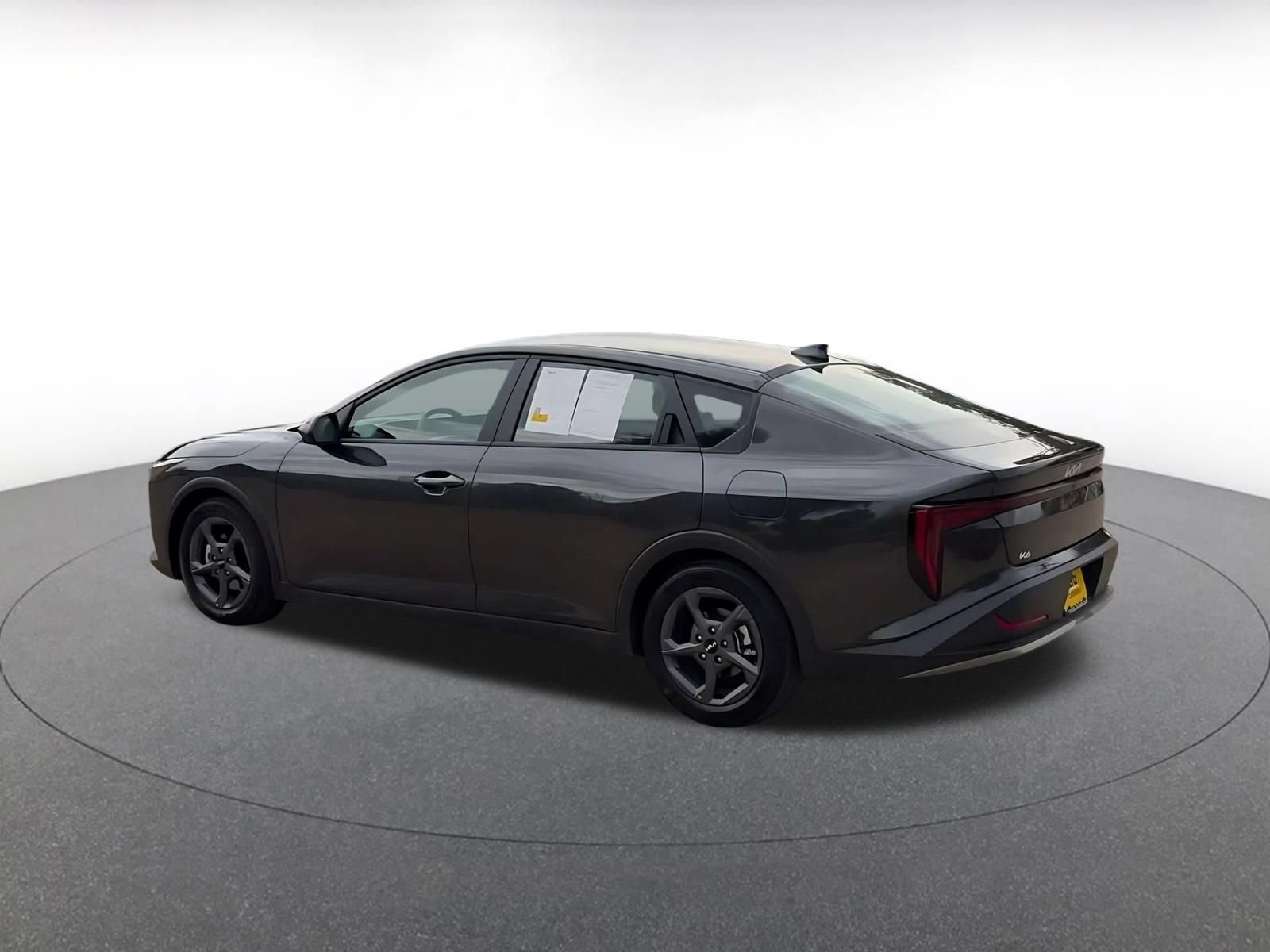 Thumbnail: 2026 Kia K4 - 10