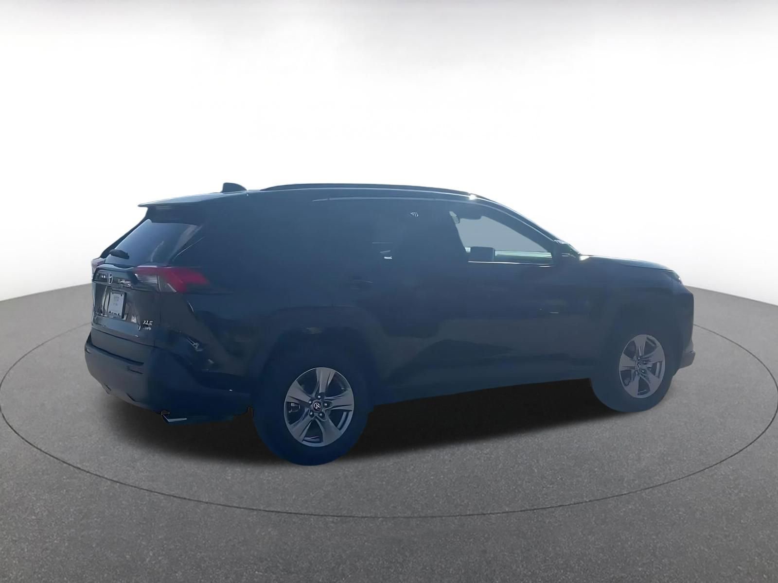 Thumbnail: 2025 Toyota RAV4 - 15