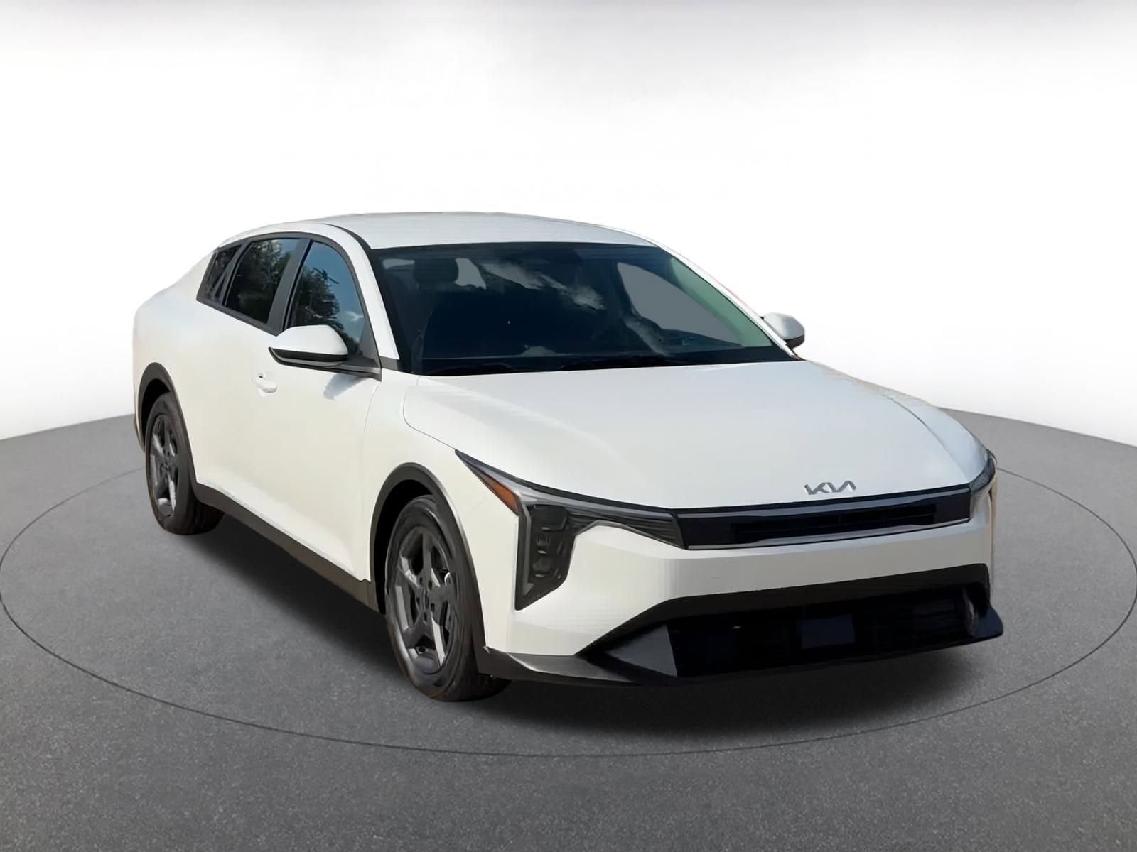 Thumbnail: 2025 Kia K4 - 3