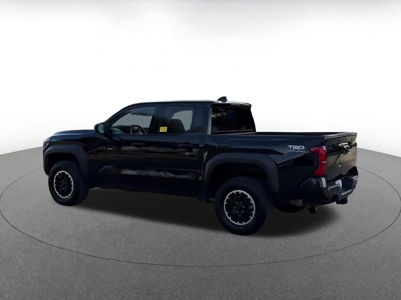 Thumbnail: 2025 Toyota Tacoma - 9