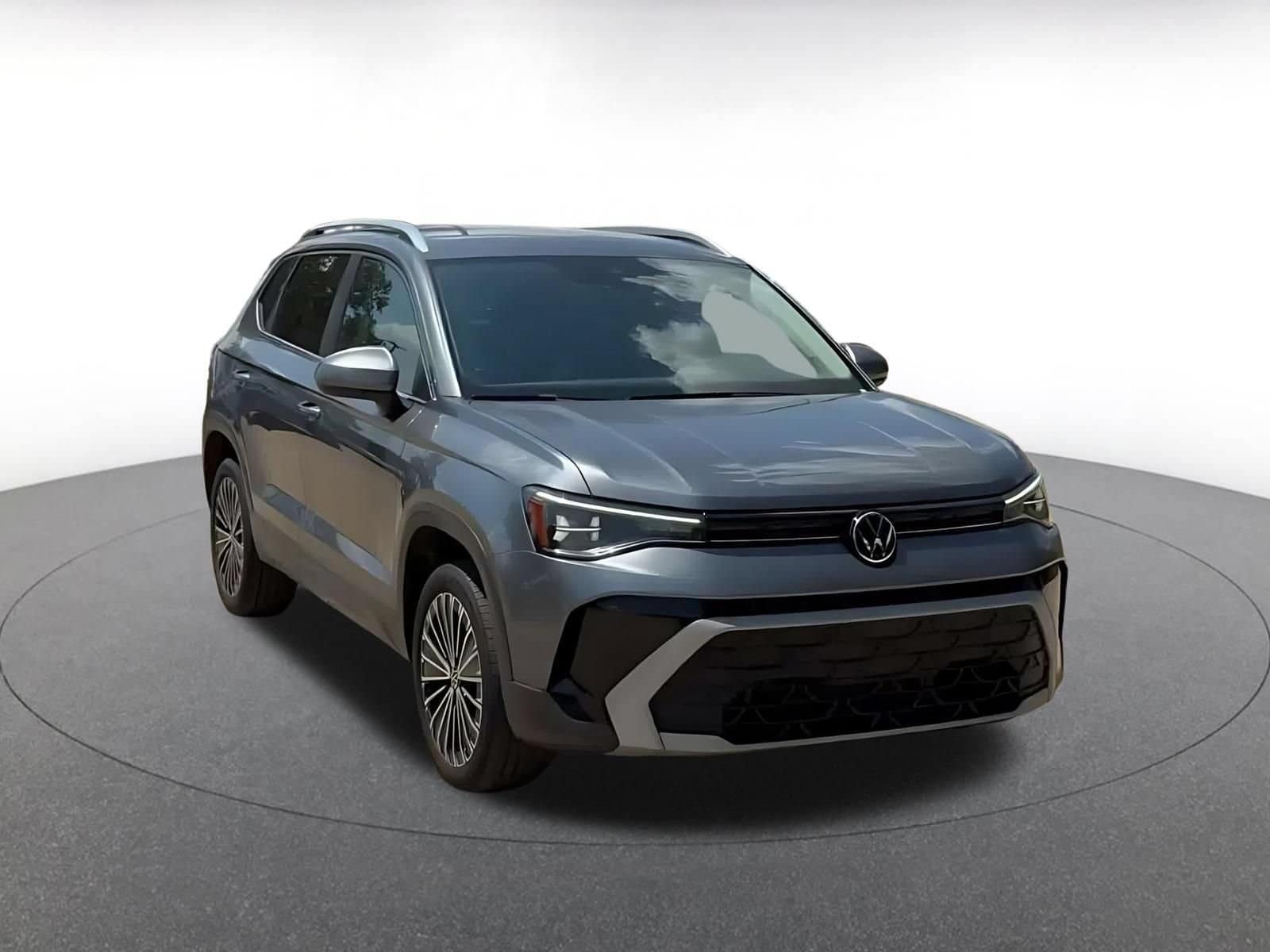 Thumbnail: 2026 Volkswagen Taos - 3