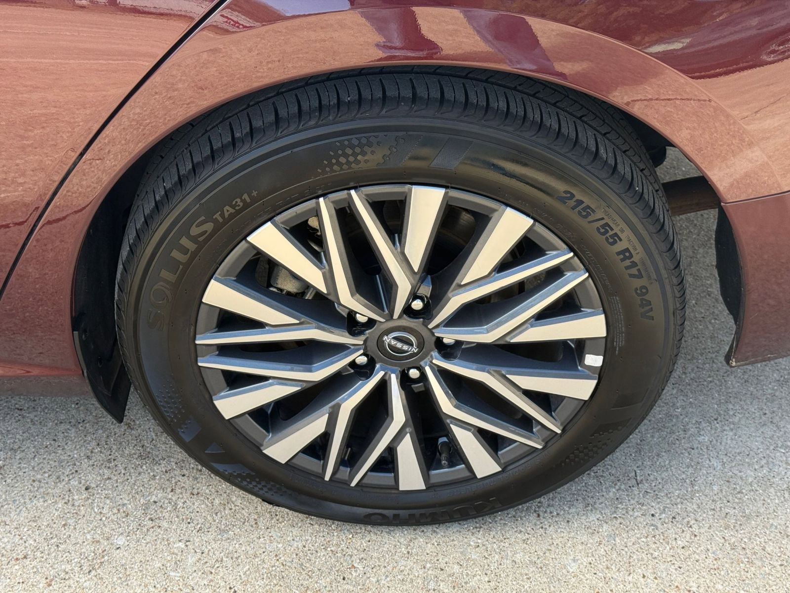 Thumbnail: 2025 Nissan Altima - 30