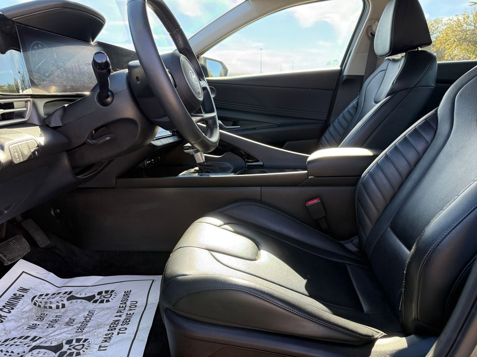 Thumbnail: 2025 Hyundai Elantra - 28