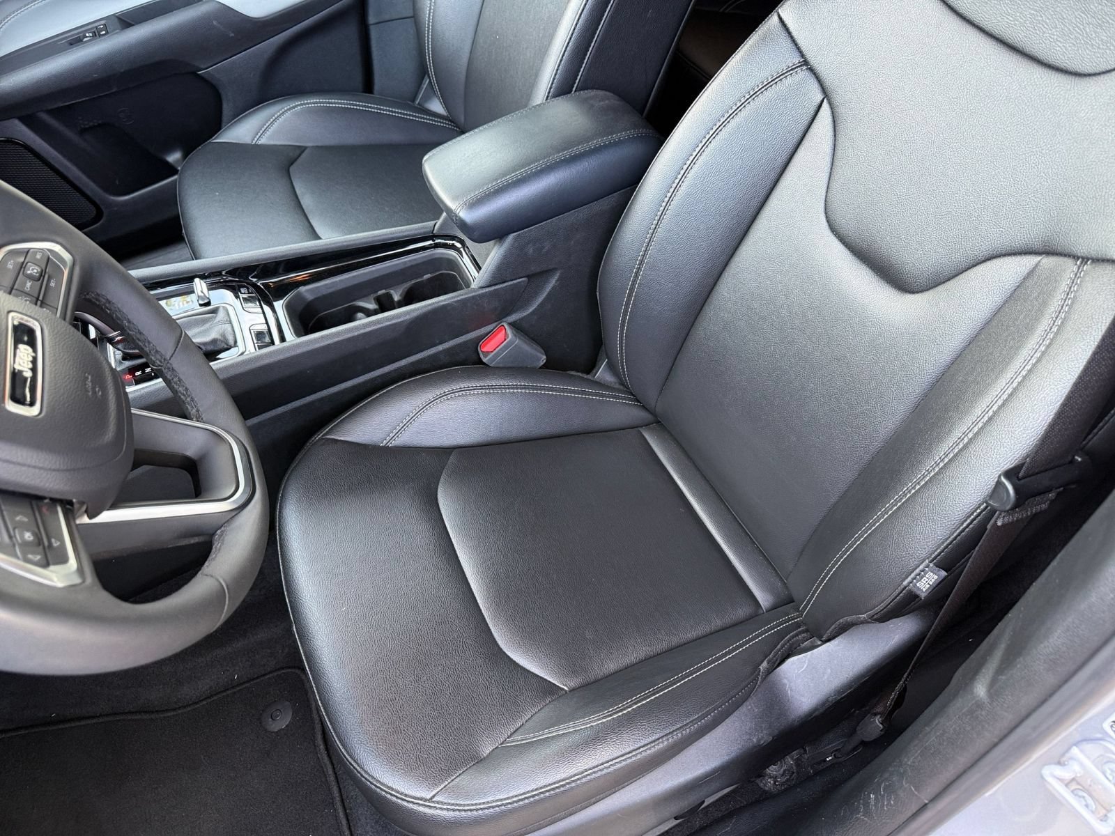 Thumbnail: 2025 Jeep Compass - 35