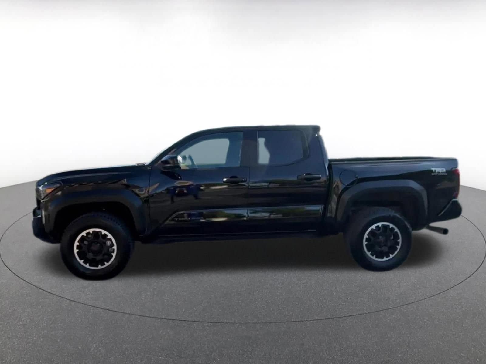 Thumbnail: 2024 Toyota Tacoma - 8