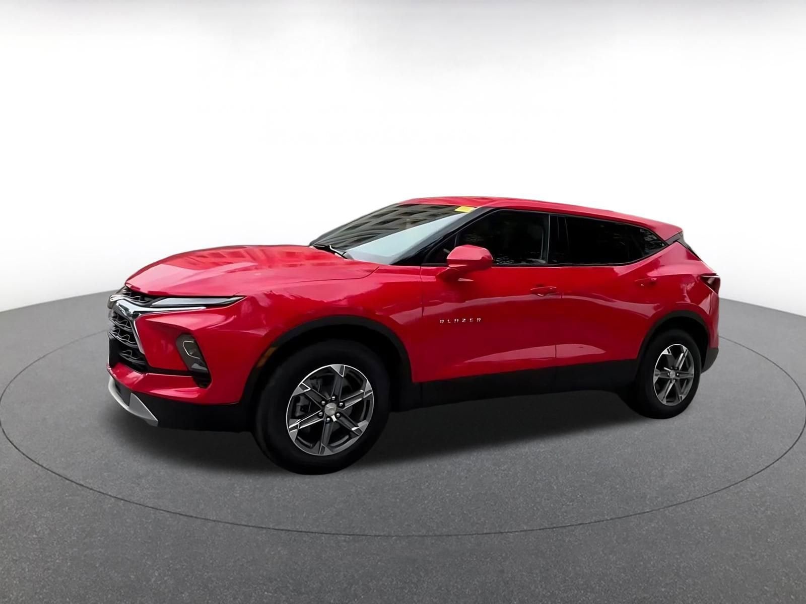 Thumbnail: 2025 Chevrolet Blazer - 8
