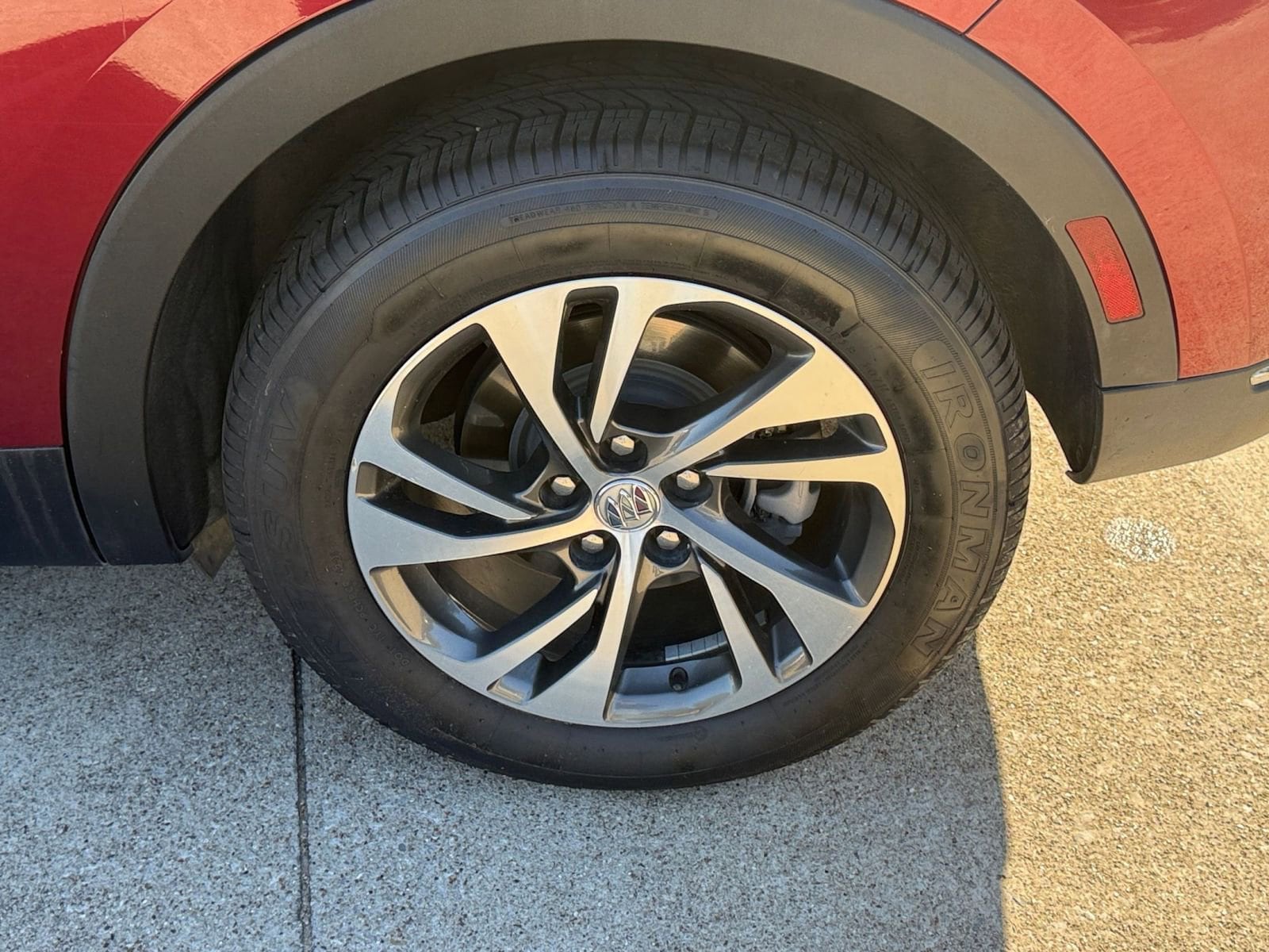 Thumbnail: 2023 Buick Envision - 30