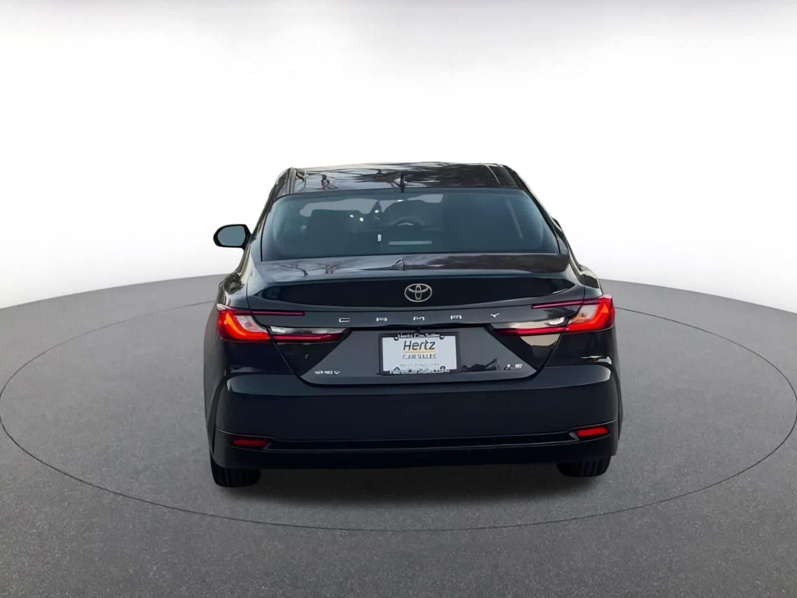 Thumbnail: 2025 Toyota Camry - 16