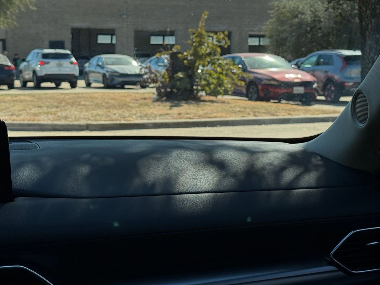 Thumbnail: 2025 Mazda CX-5 - 35