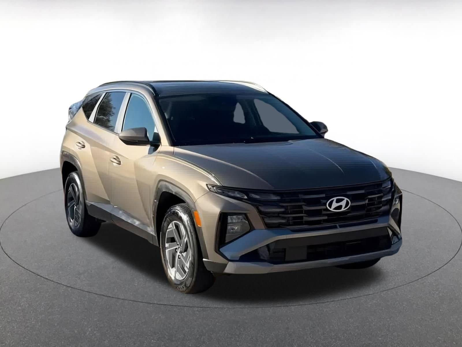 Thumbnail: 2025 Hyundai Tucson - 3