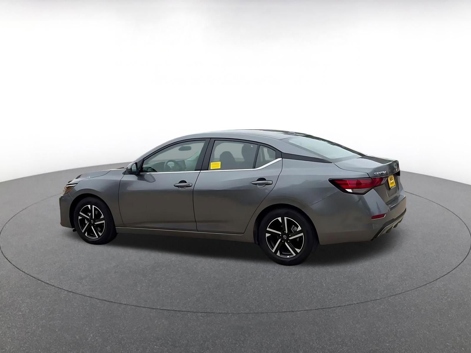 Thumbnail: 2025 Nissan Sentra - 10