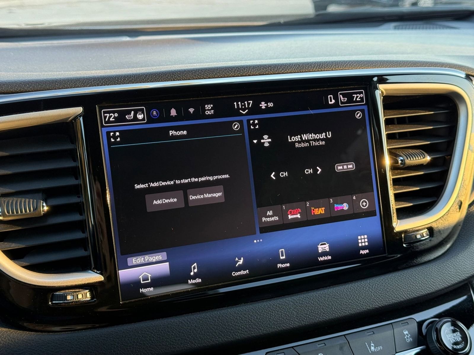 Thumbnail: 2025 Chrysler Pacifica - 22