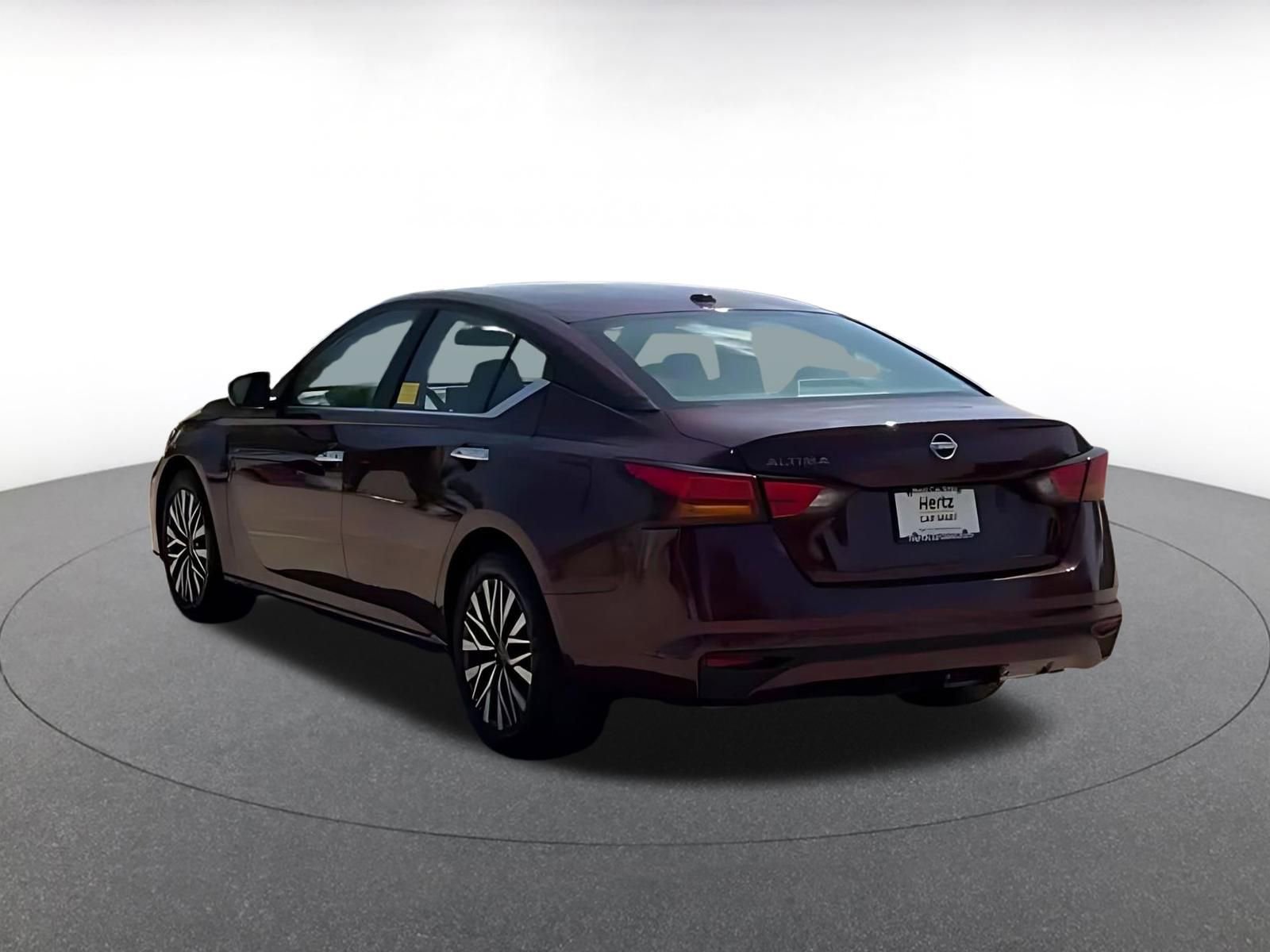 Thumbnail: 2025 Nissan Altima - 11