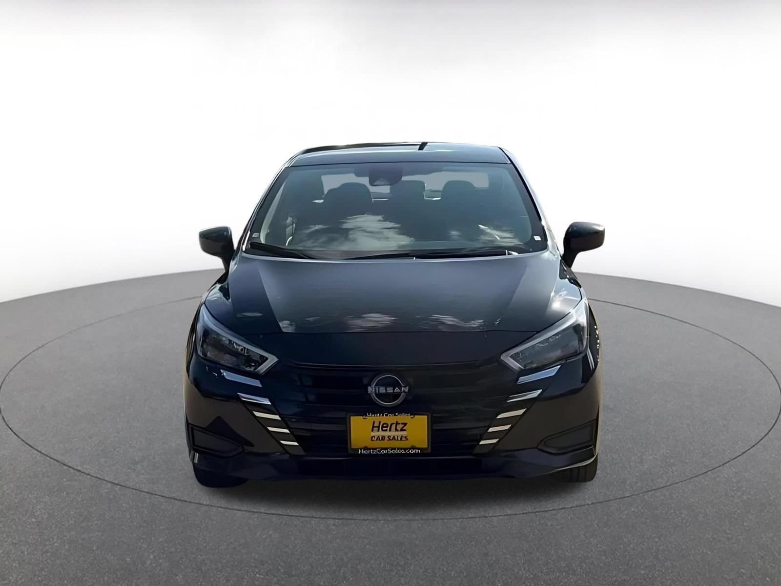 Thumbnail: 2025 Nissan Versa - 4
